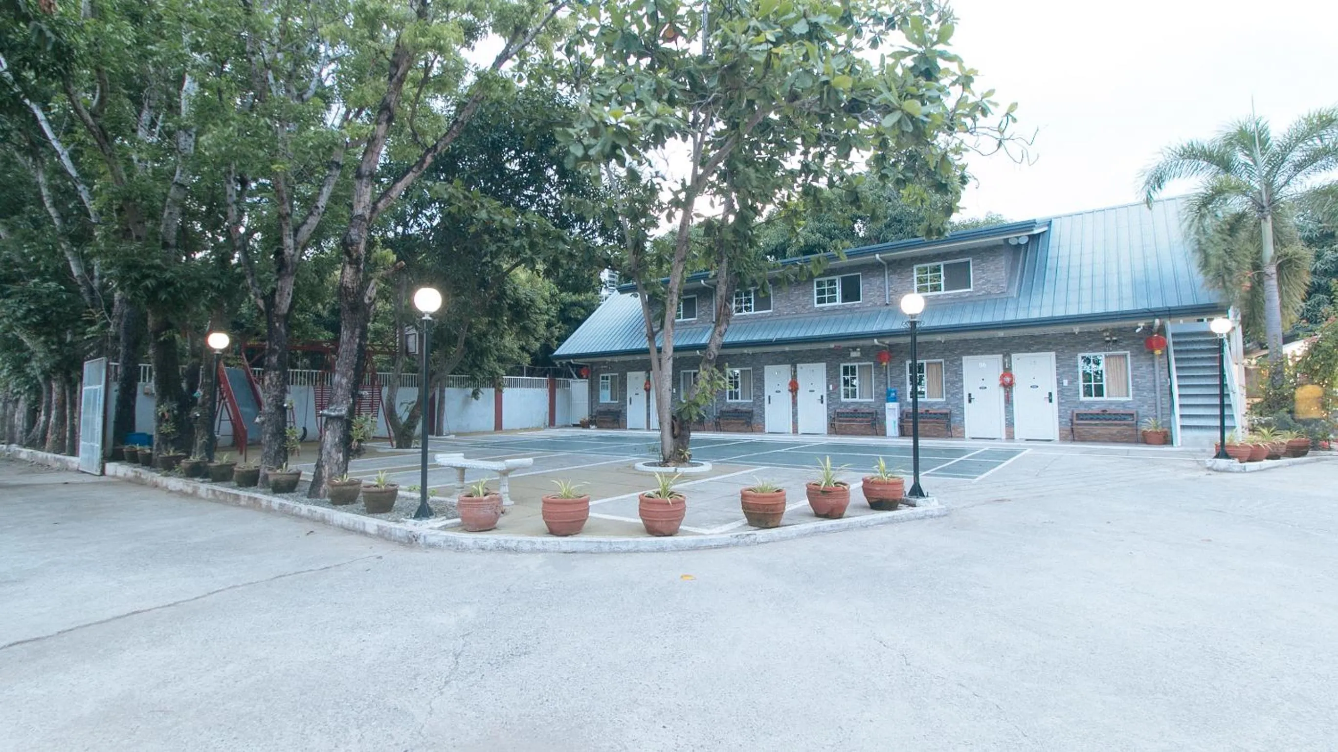 Property building in RedDoorz at Guimod Transient House Ilocos Sur