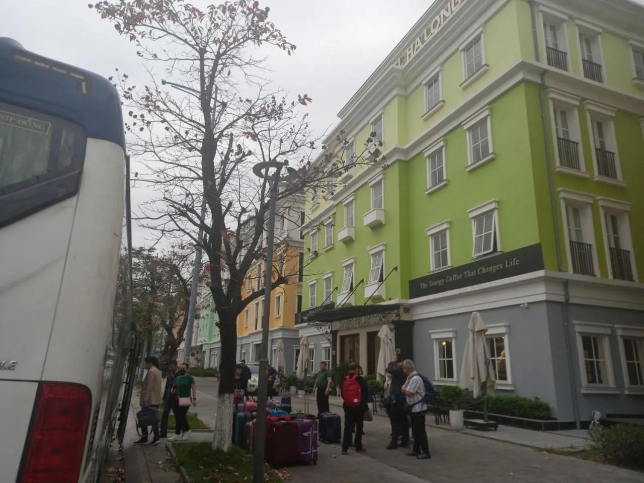 Property building in INDOTEL HALONG HOTEL