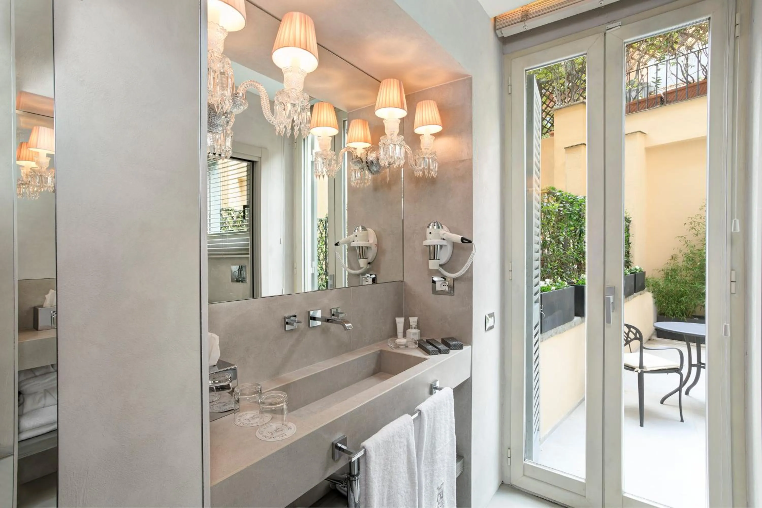 Balcony/Terrace in Palazzo Nainer