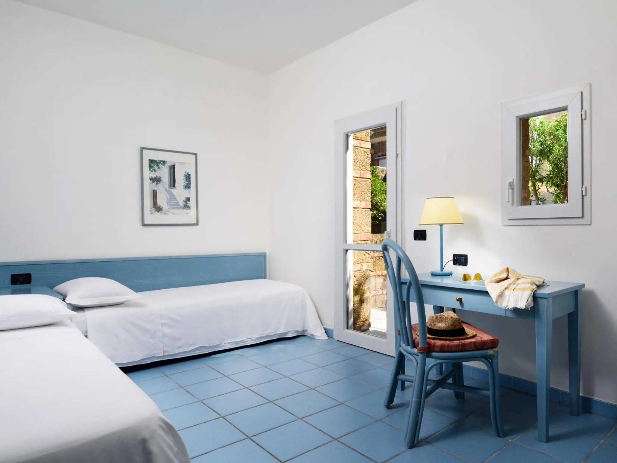 Photo of the whole room in TH Capo Rizzuto