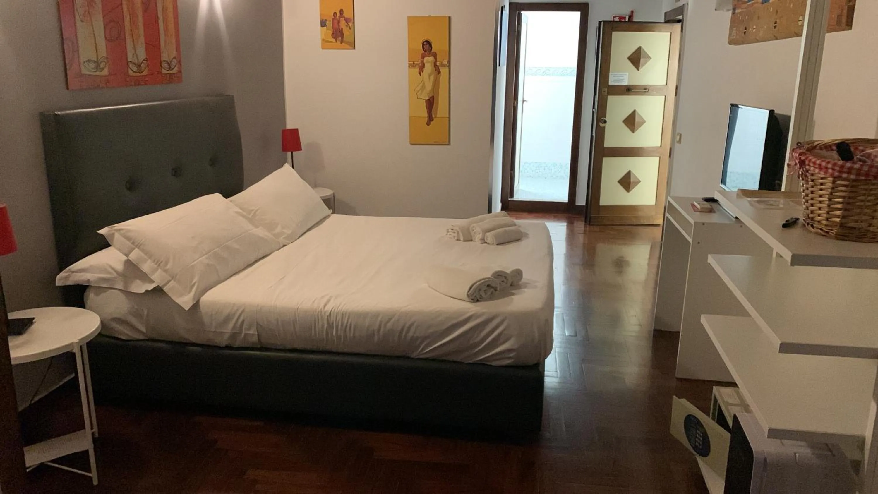 Bed in Suite Artis Barberini