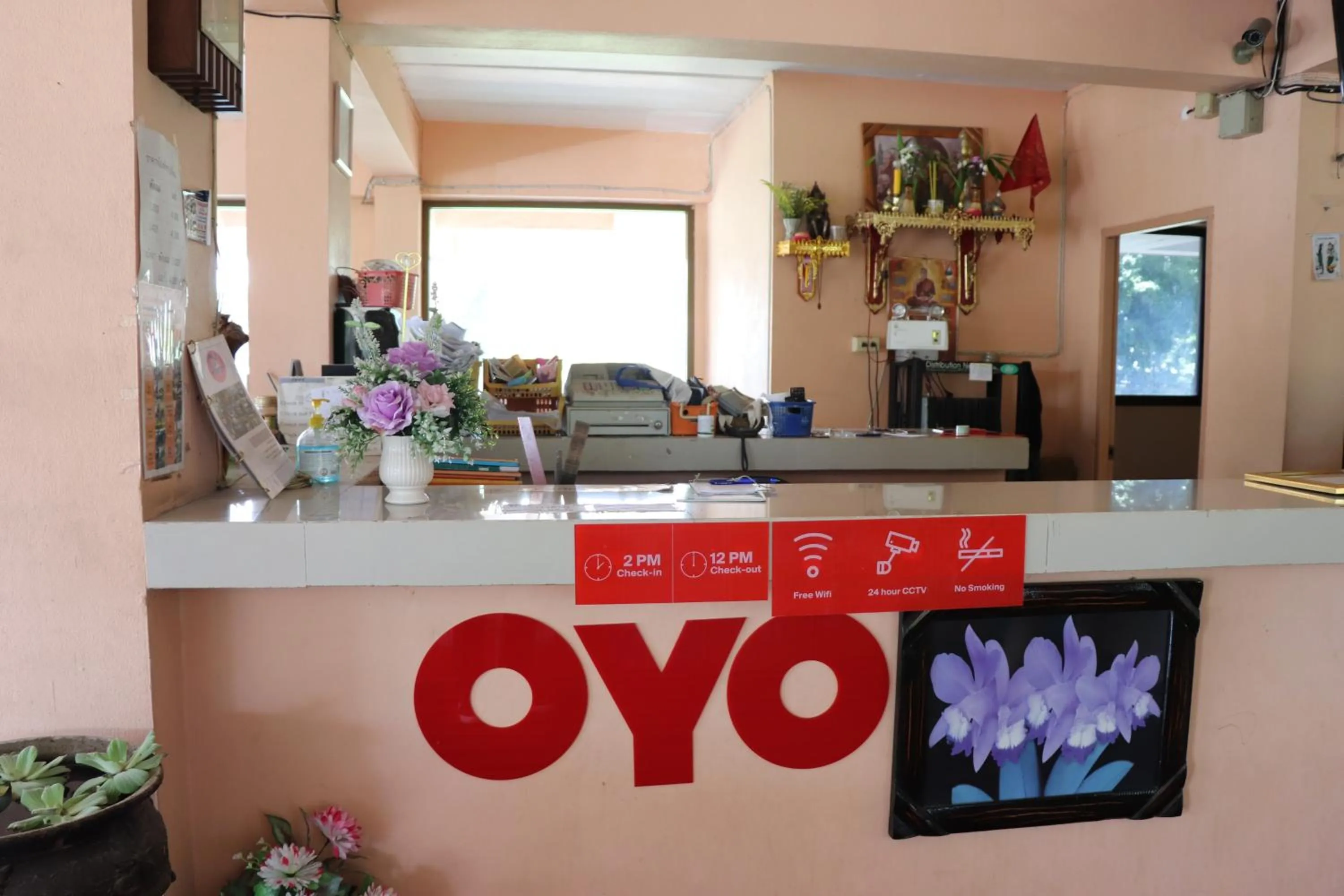 Lobby or reception in OYO 75408 Tipsiri Place