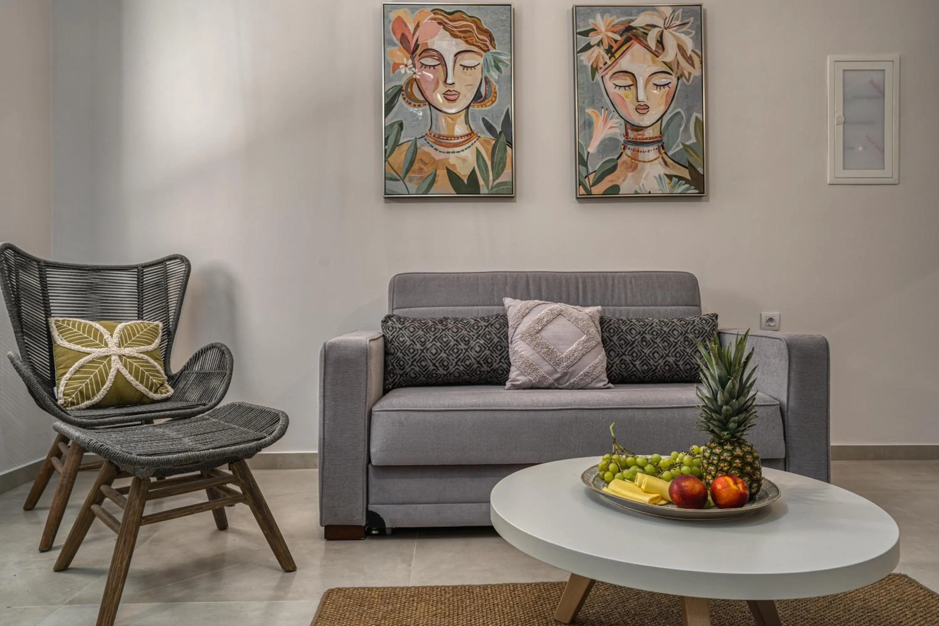 Andy's & Hari's Elegant Town Studios, by ZanteWize