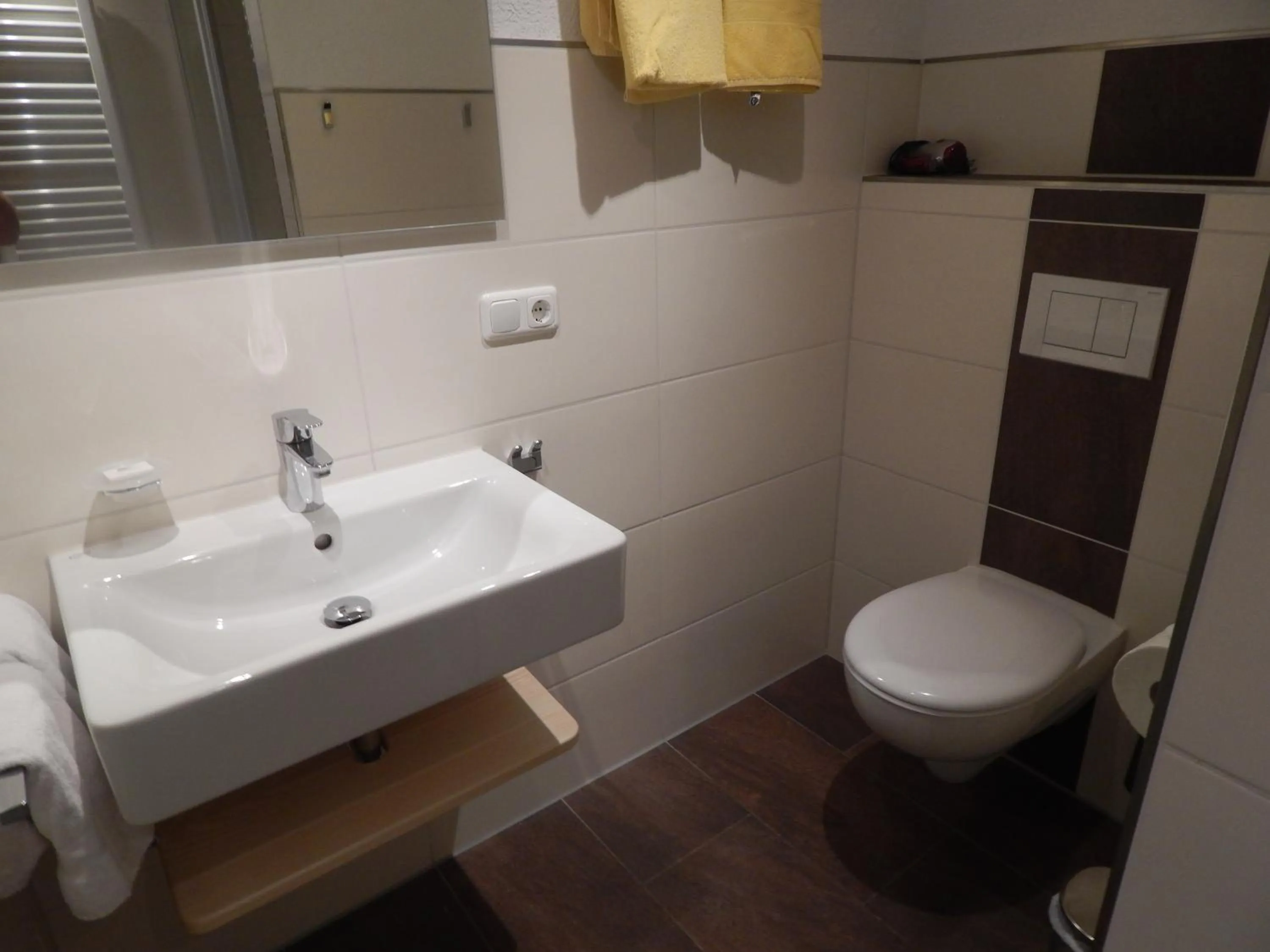 Toilet in Berggasthof Sonne Allgäu