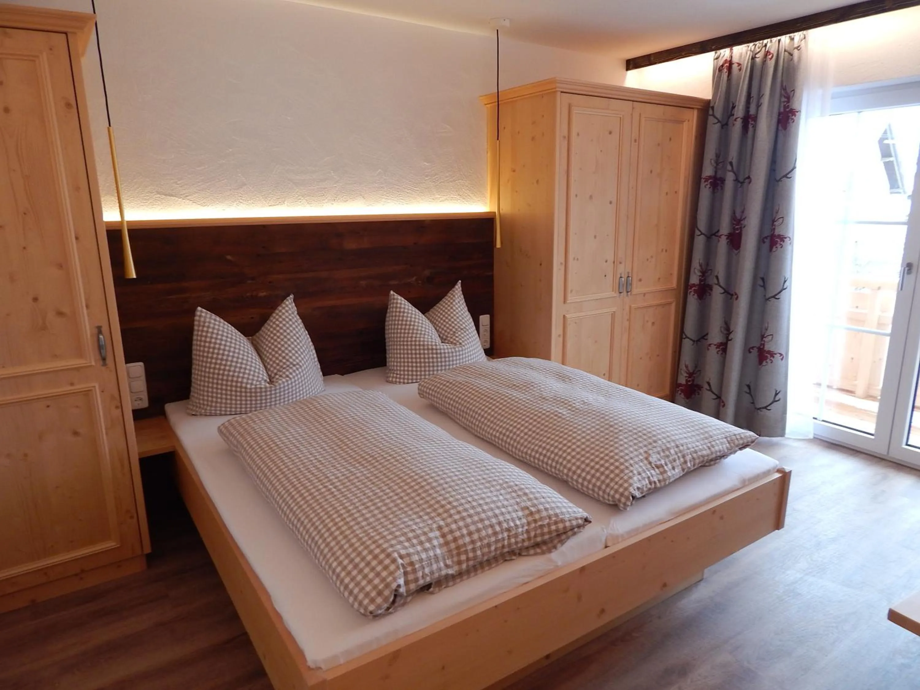 Decorative detail, Bed in Berggasthof Sonne Allgäu