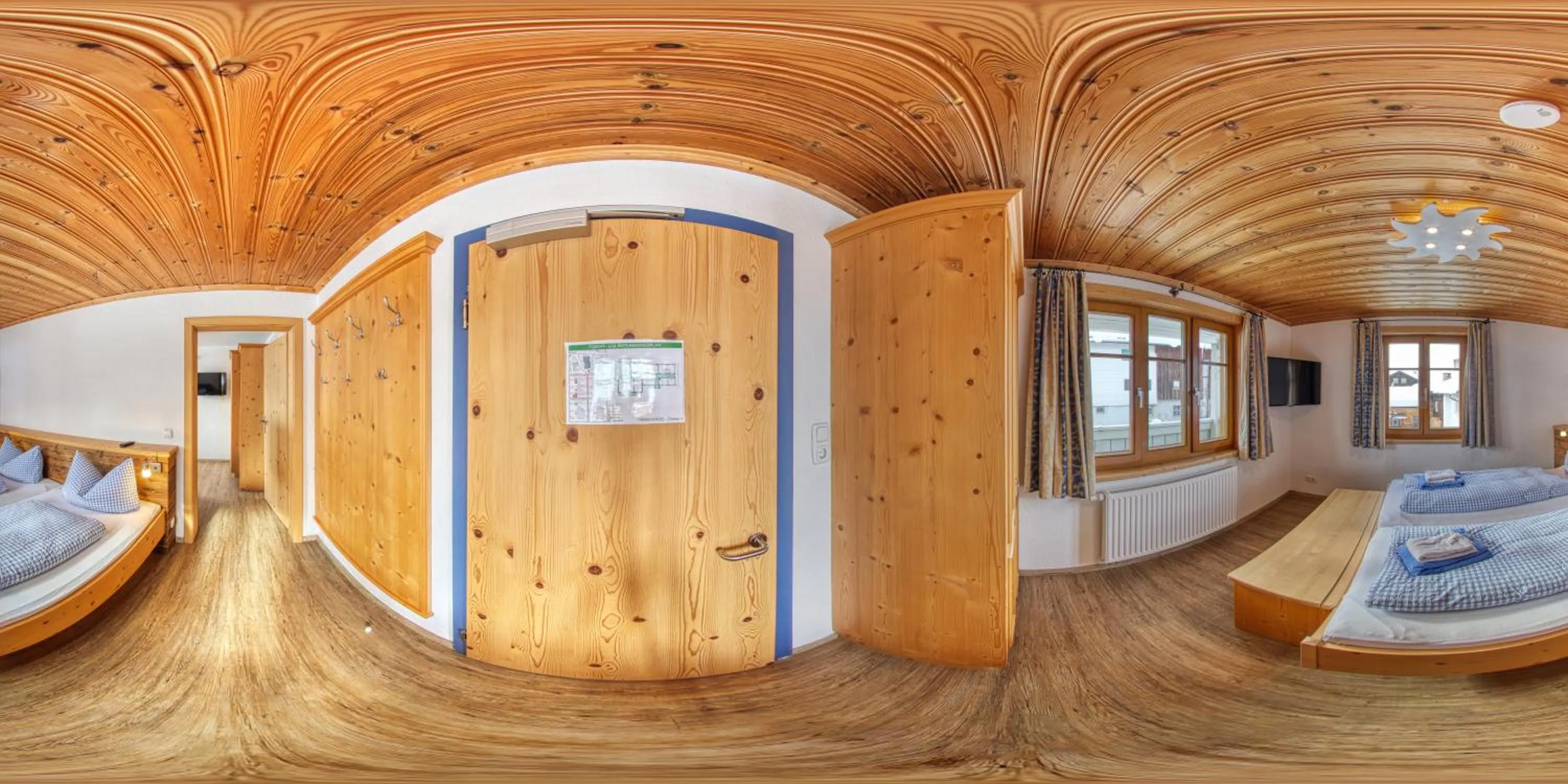 Bed in Berggasthof Sonne Allgäu