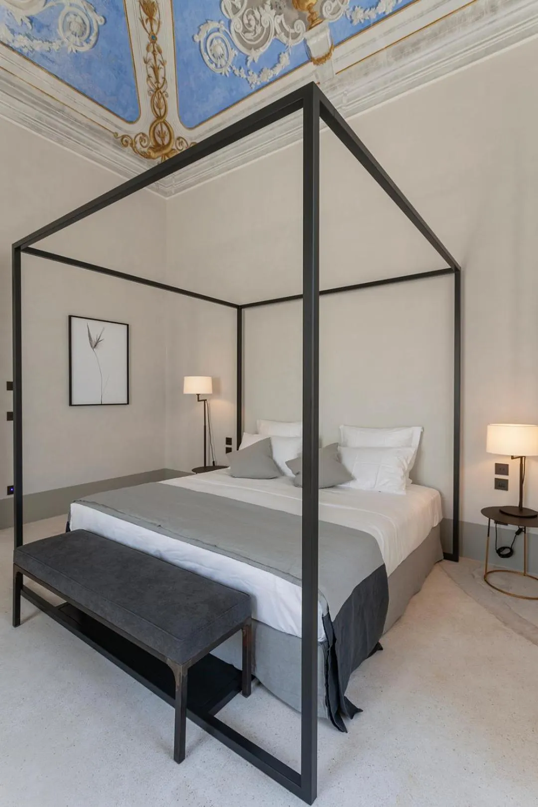 Bed in Palazzo Tafuri Boutique Hotel