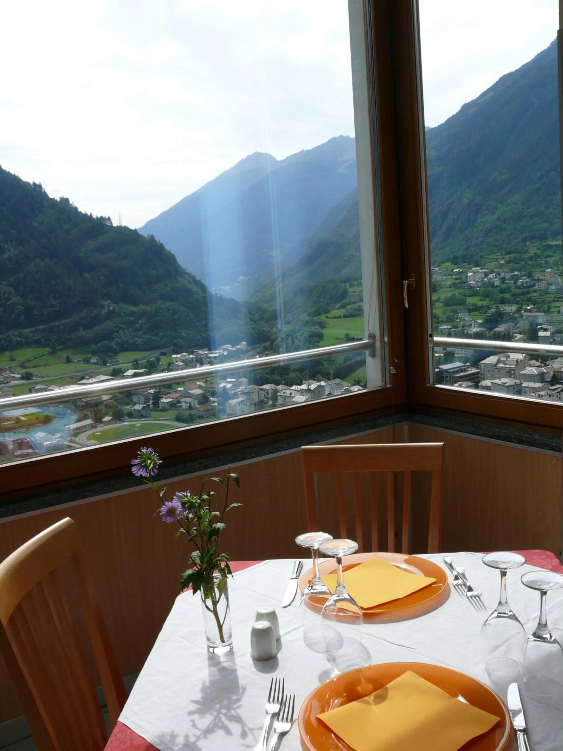 Restaurant/places to eat in Hotel Rezia