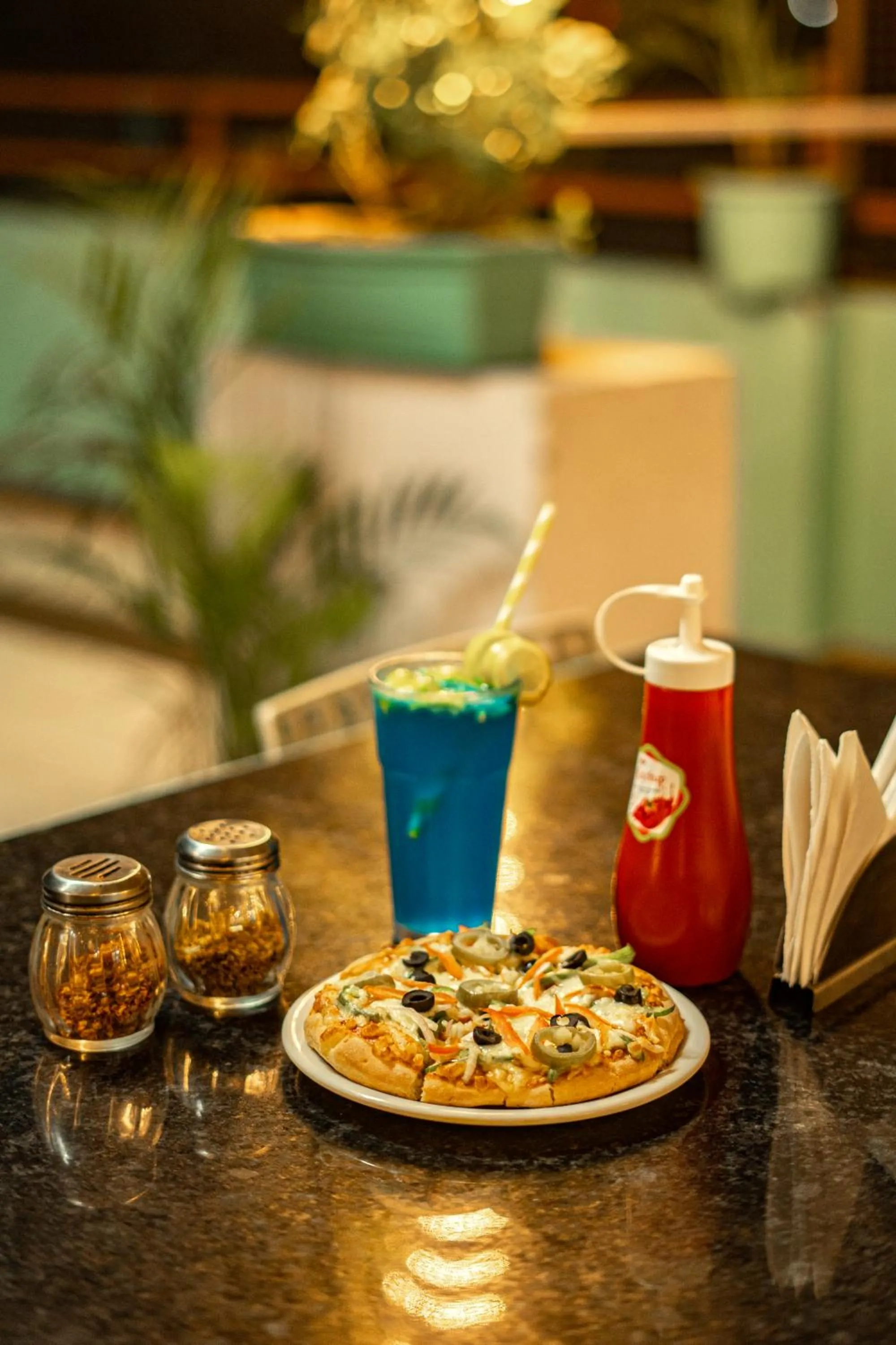 Food and drinks in Hotel Naman