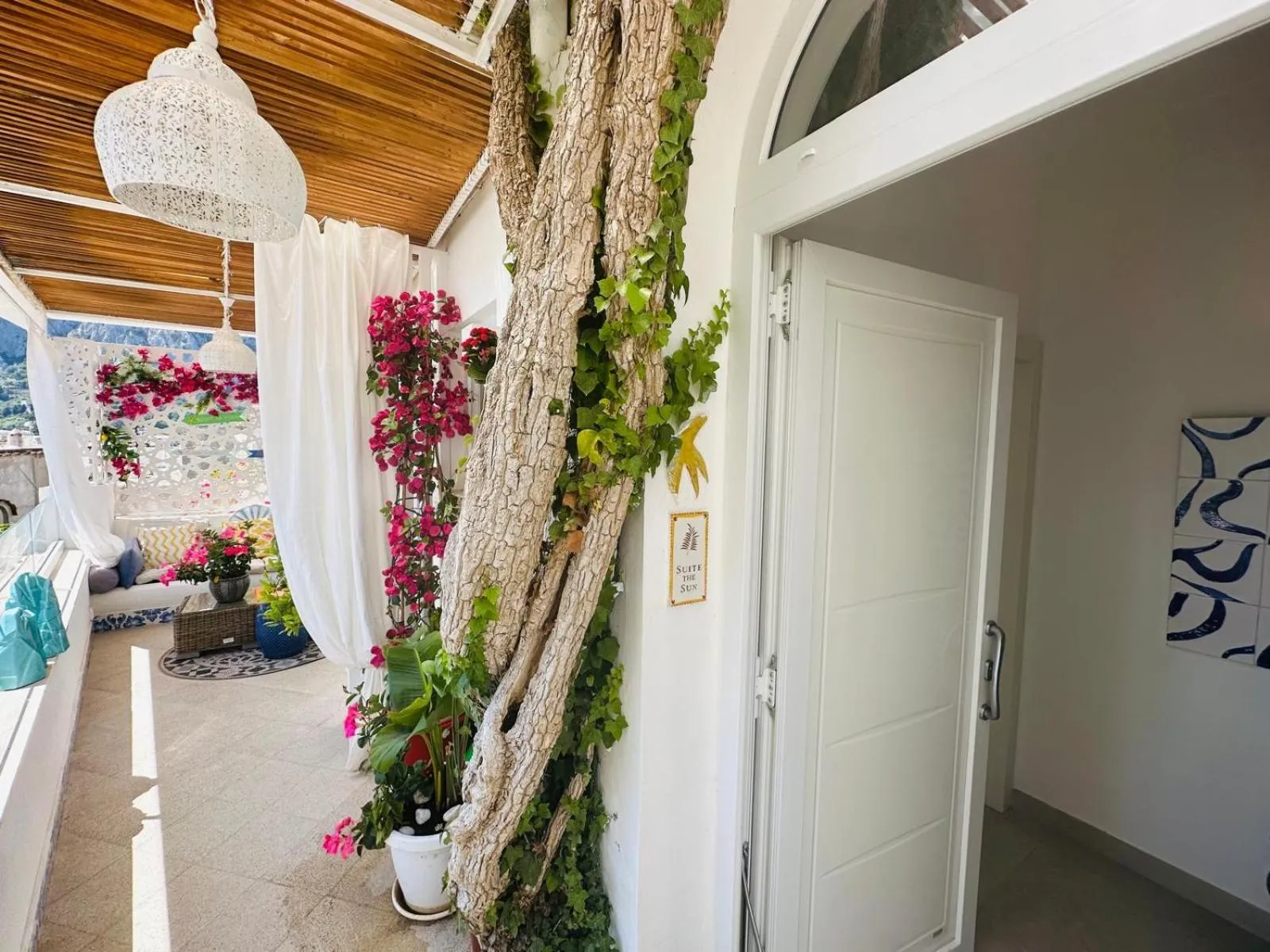 Property building in Suite Belvedere Capri Exclusive Rooms