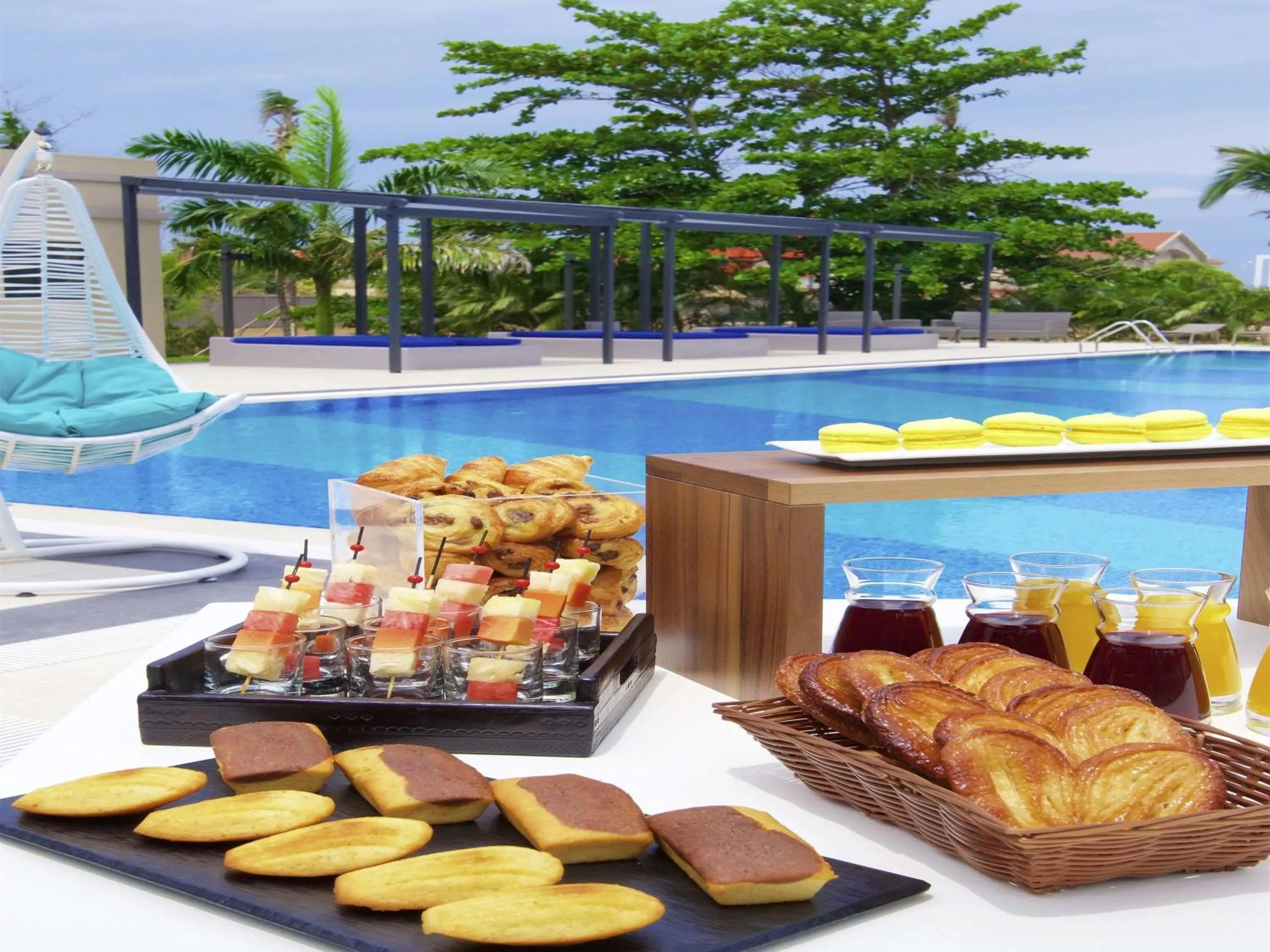 Pool view in Novotel Cotonou Orisha