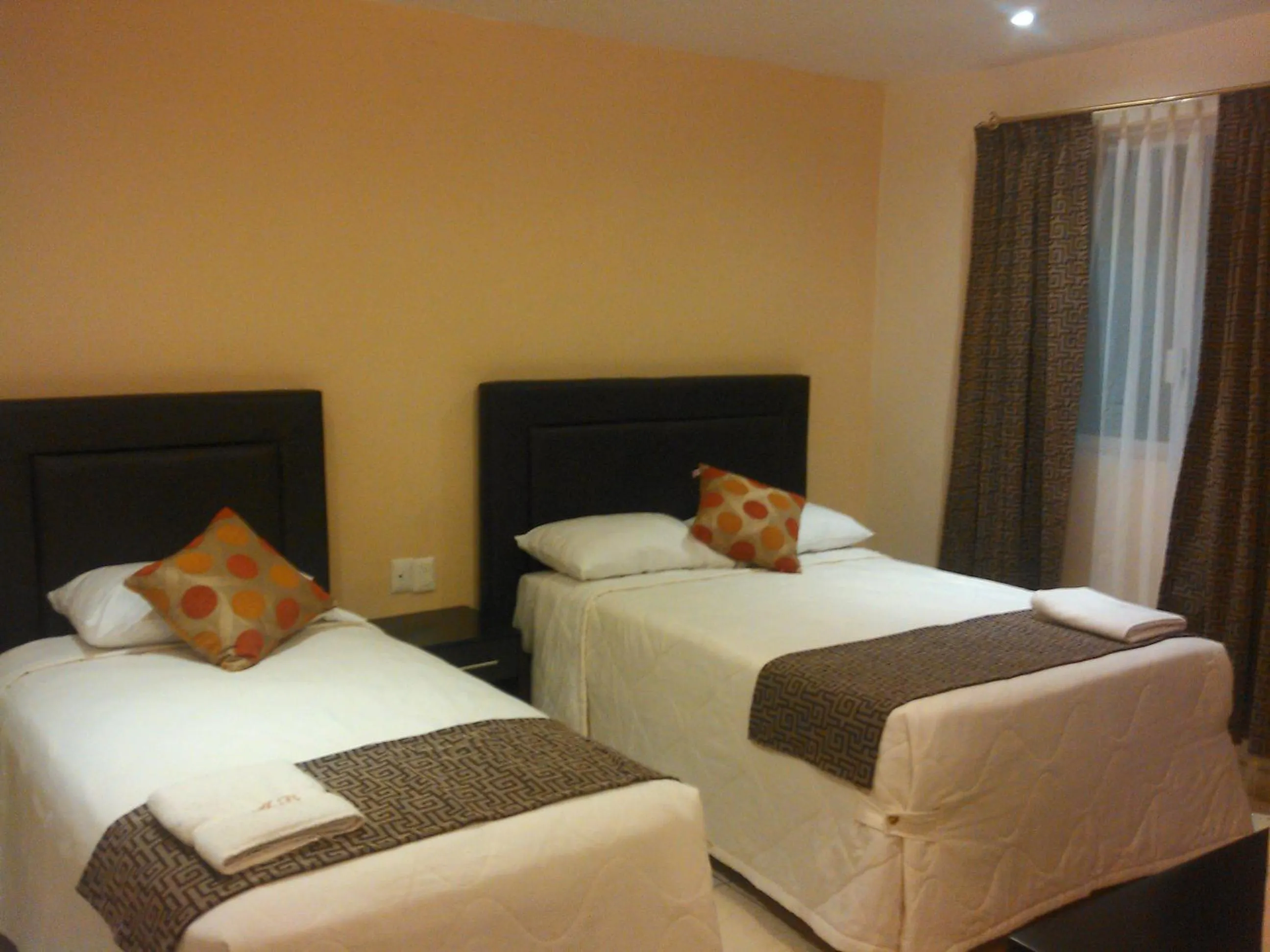 Property building, Bed in Hotel Anber
