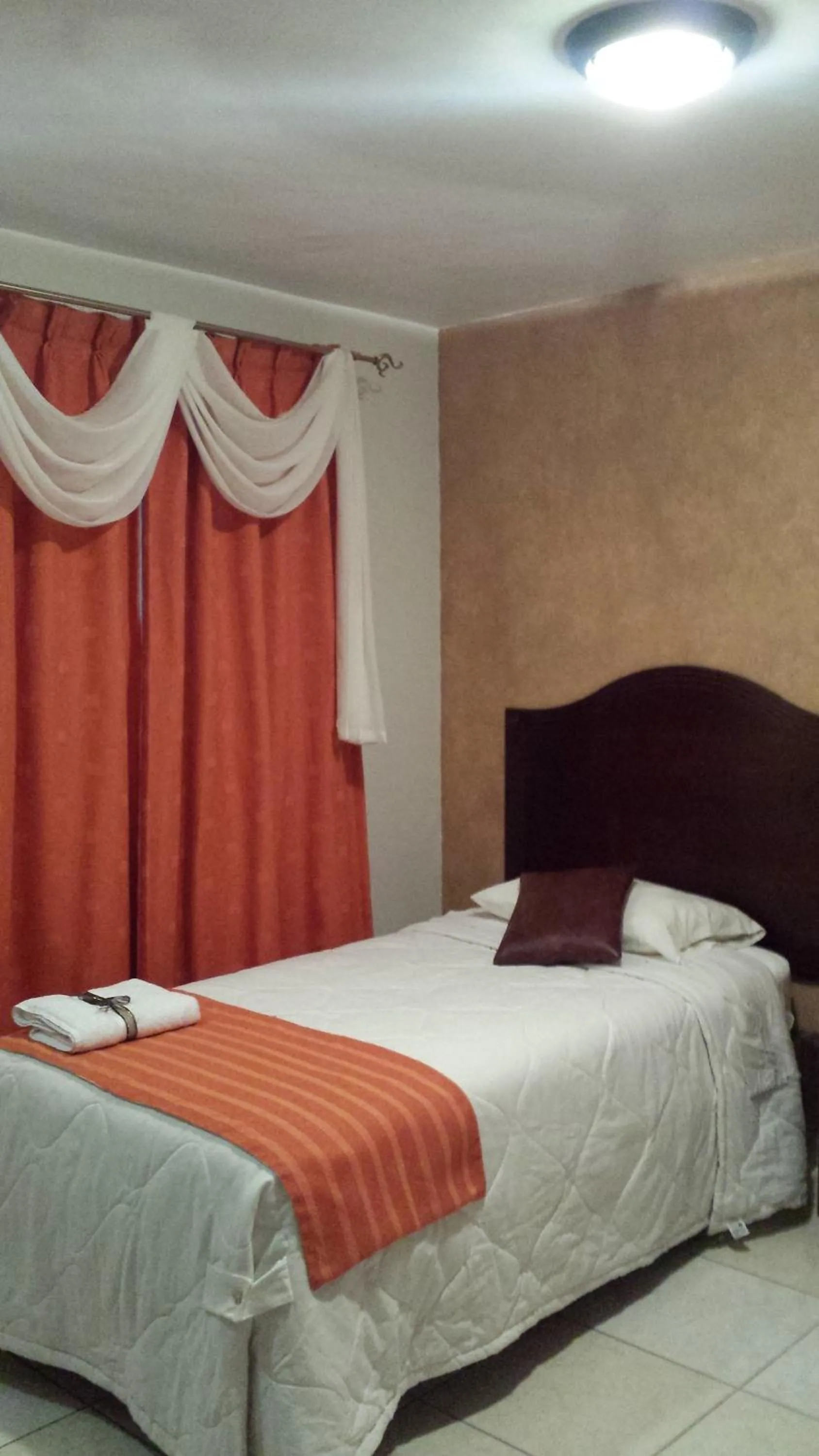 Photo of the whole room, Bed in Hotel Anber