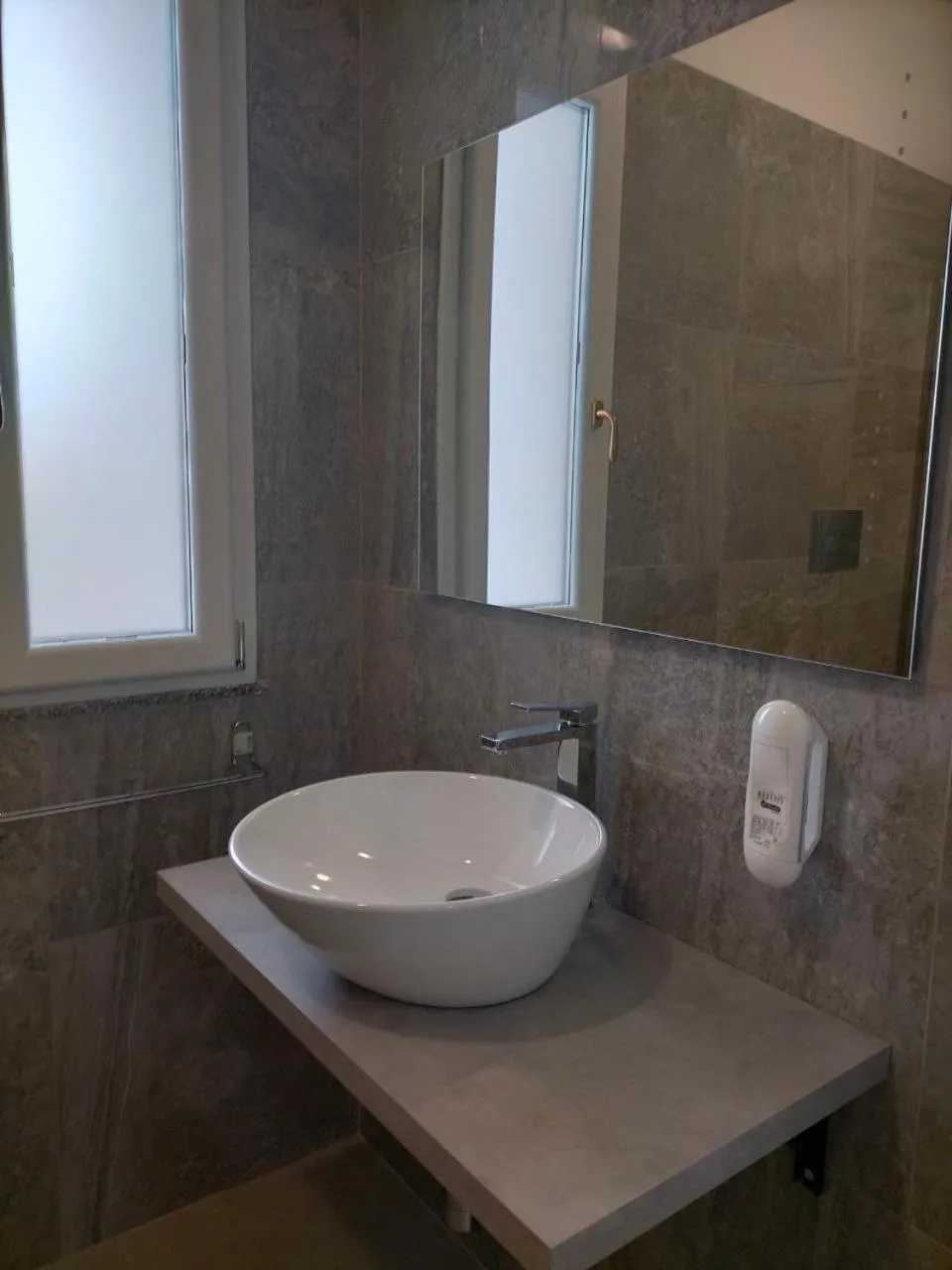 Bathroom in Leon D'Oro