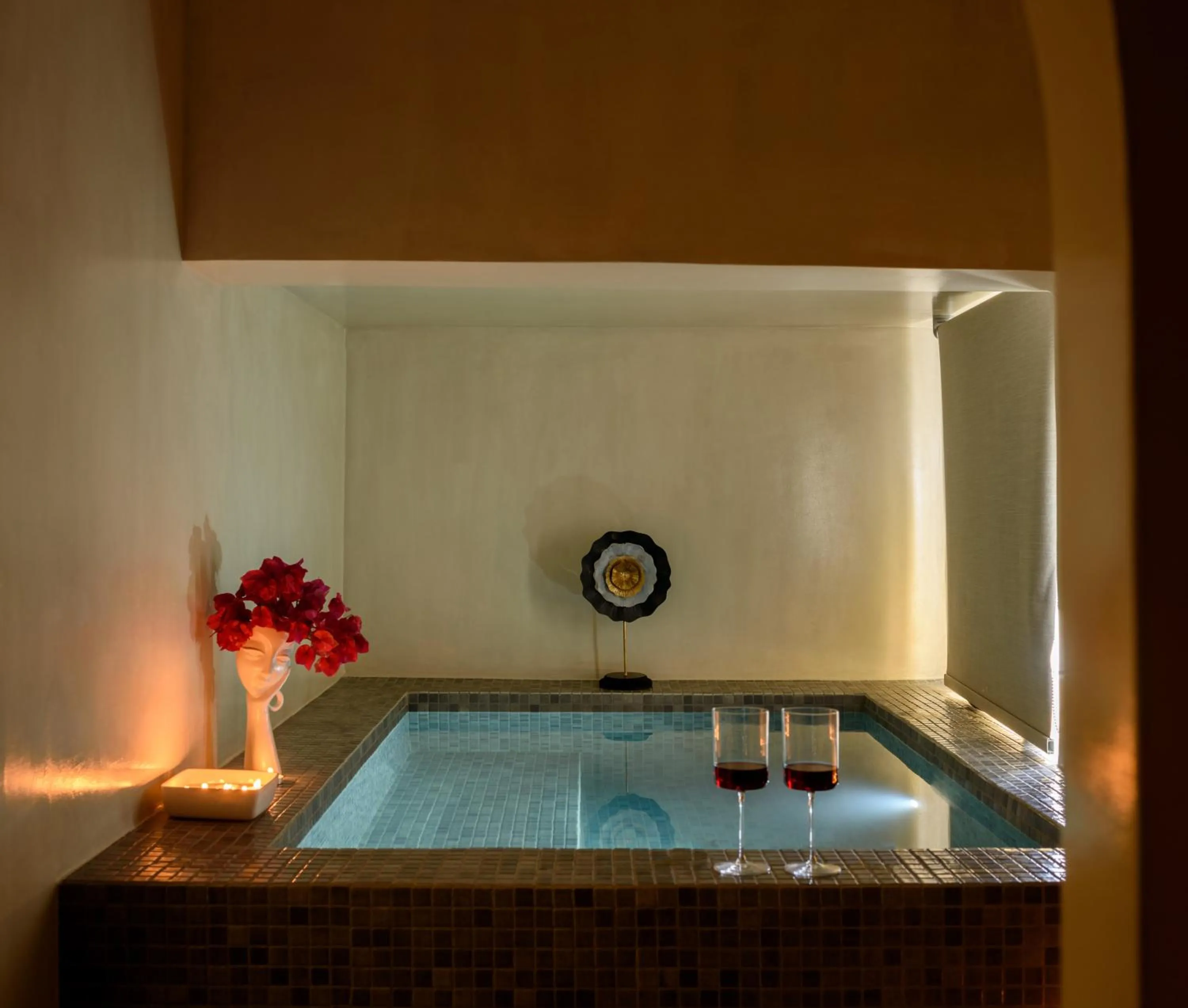 Hot Tub in Centro Suite