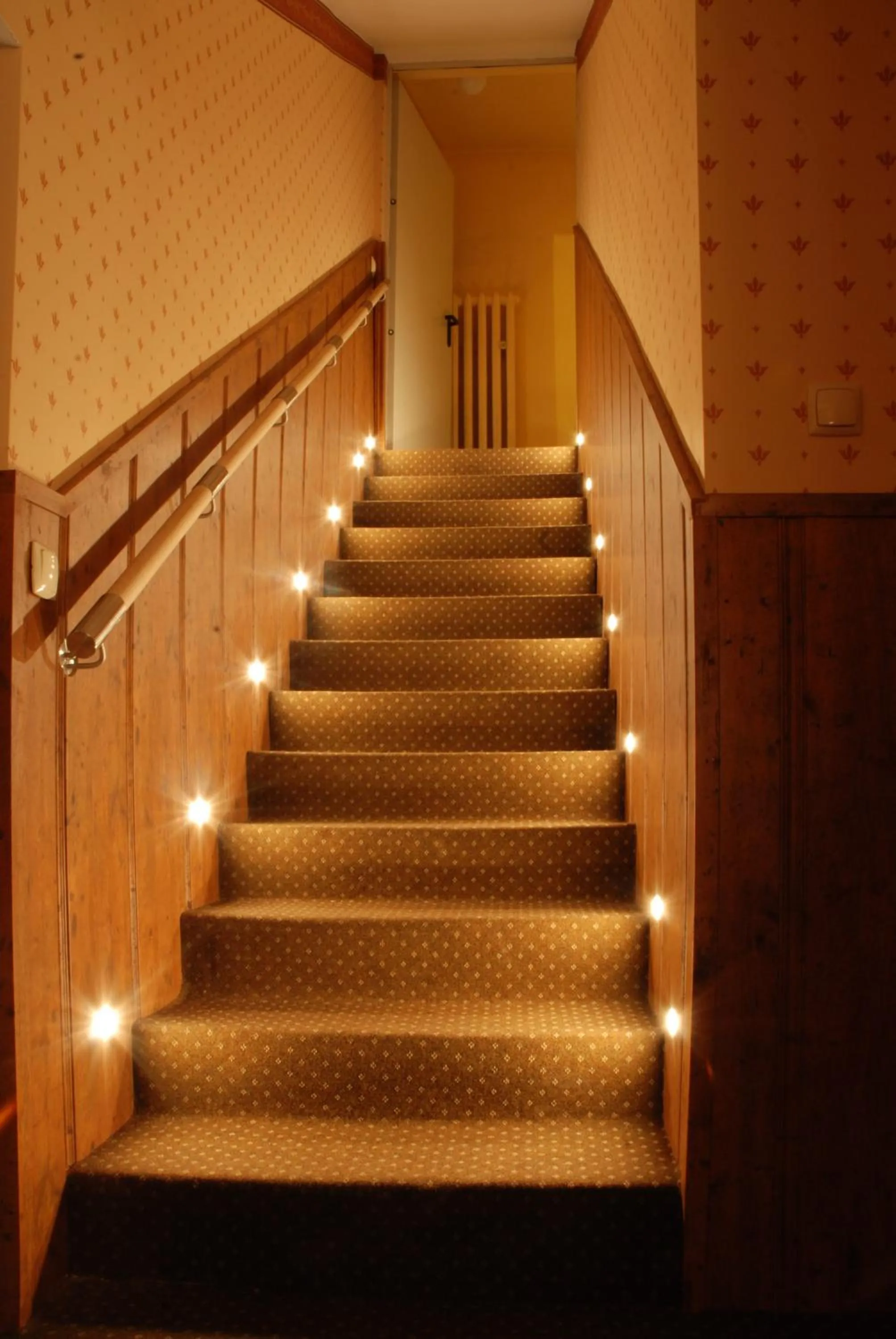 Restaurant/places to eat in Dom Casimi