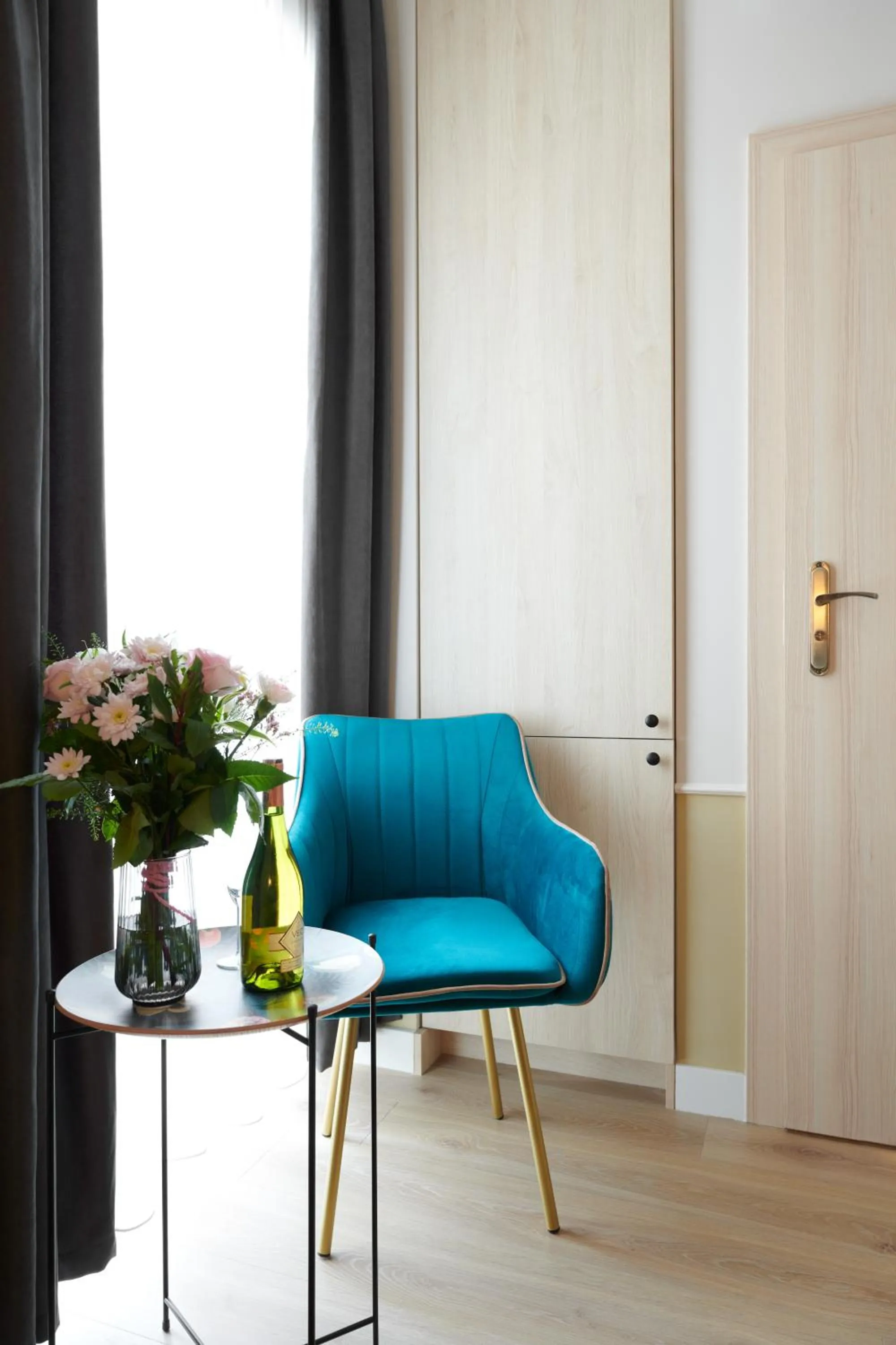 Seating area in AR Apartamenty