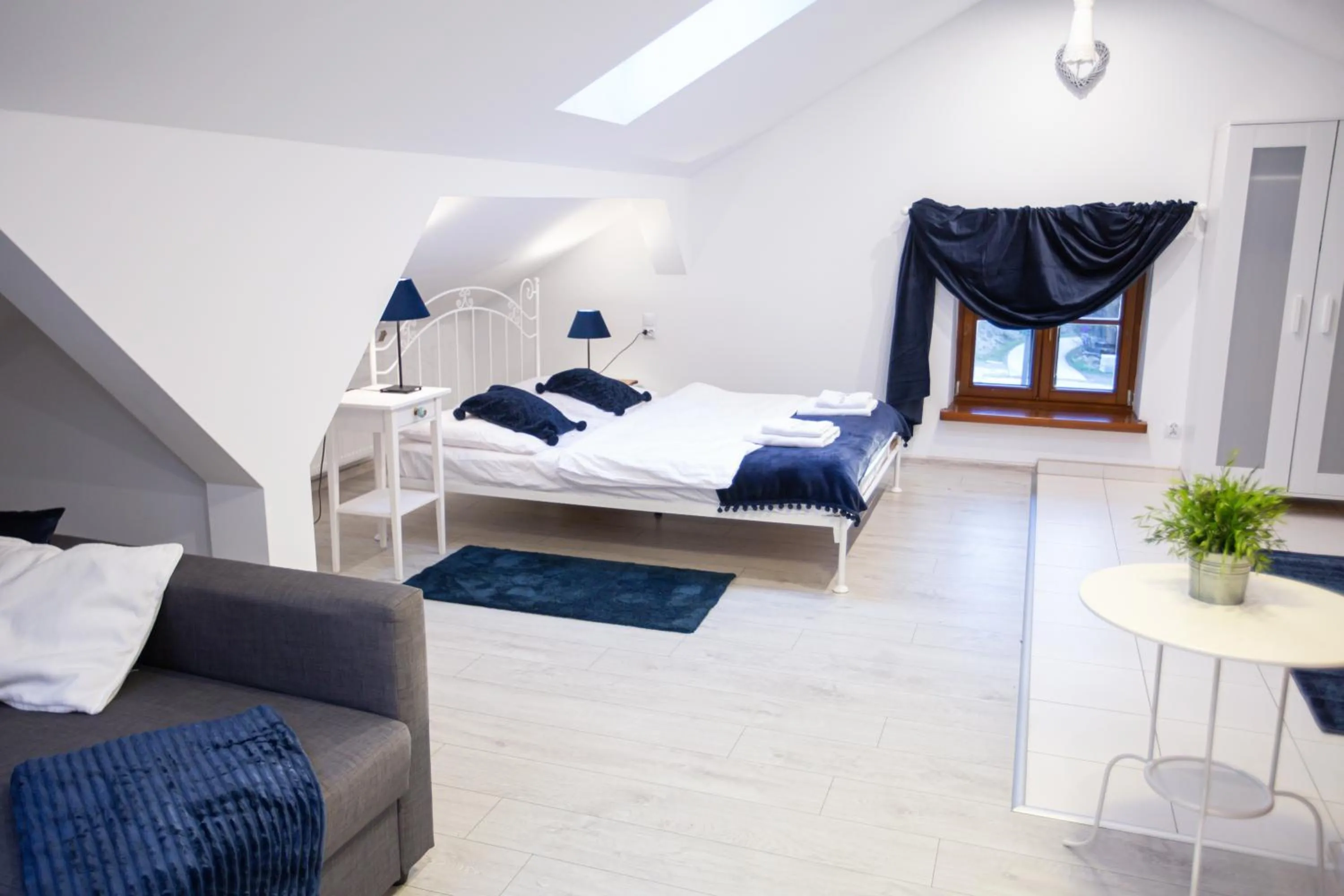 Bed in Apartamenty Stacja Kasina