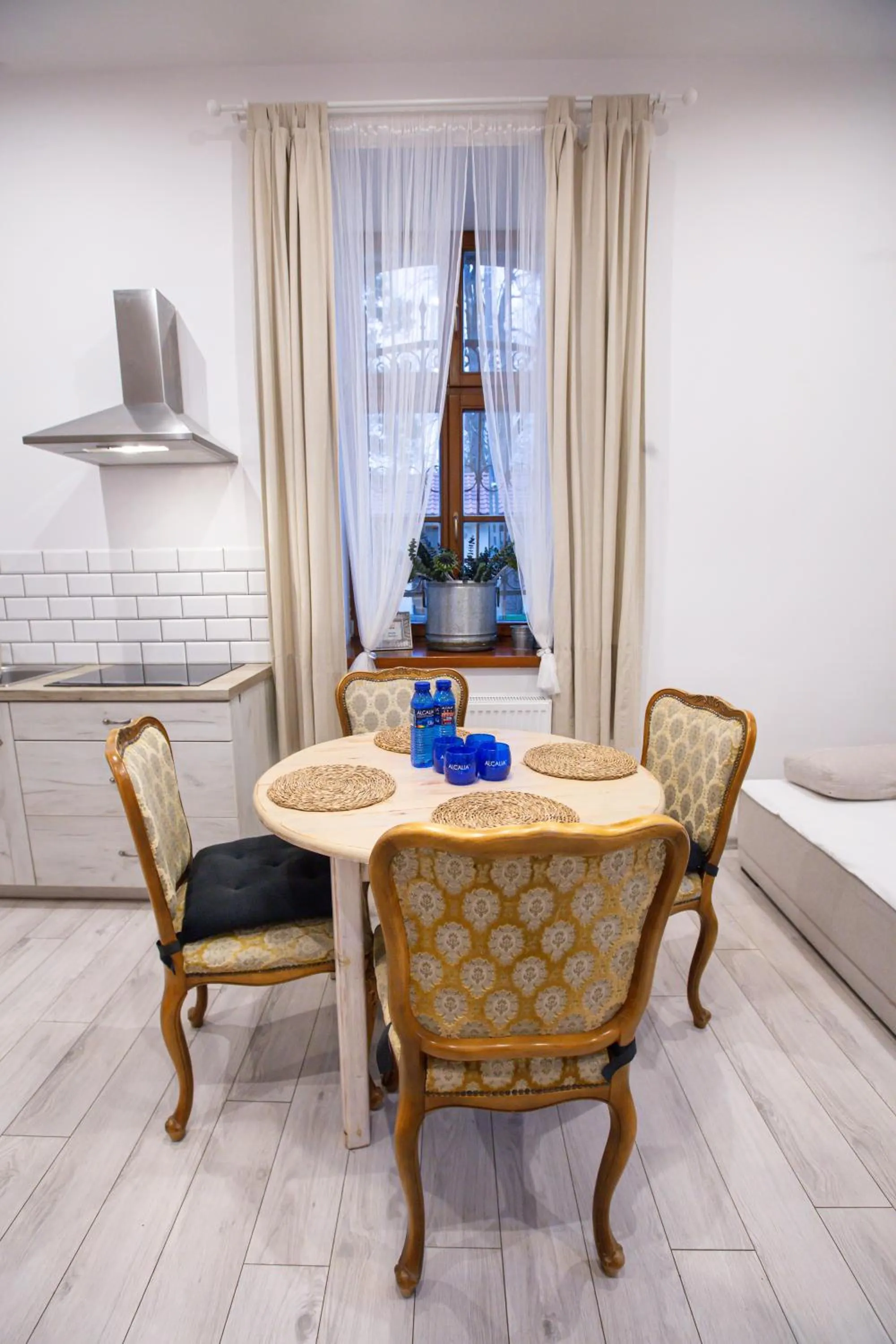 Apartamenty Stacja Kasina