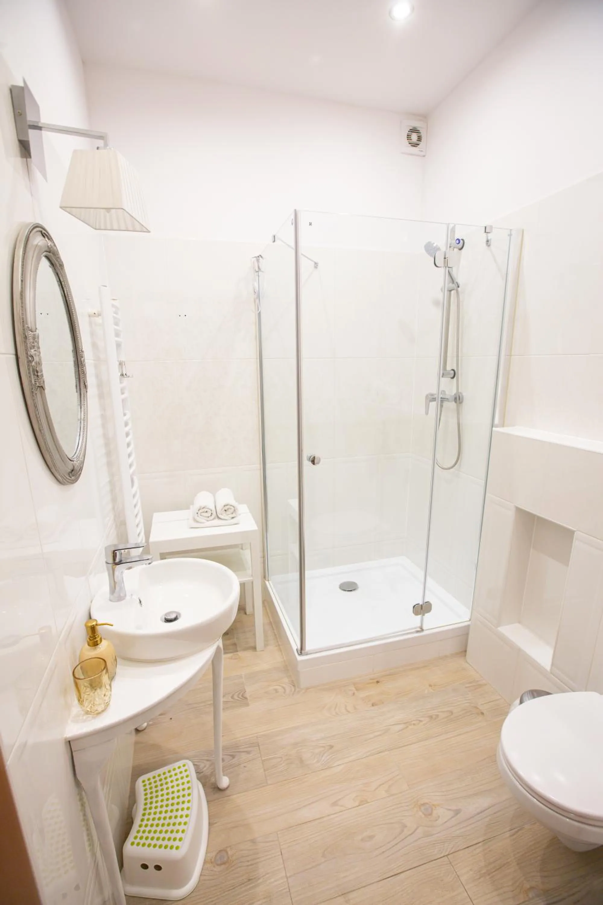 Apartamenty Stacja Kasina