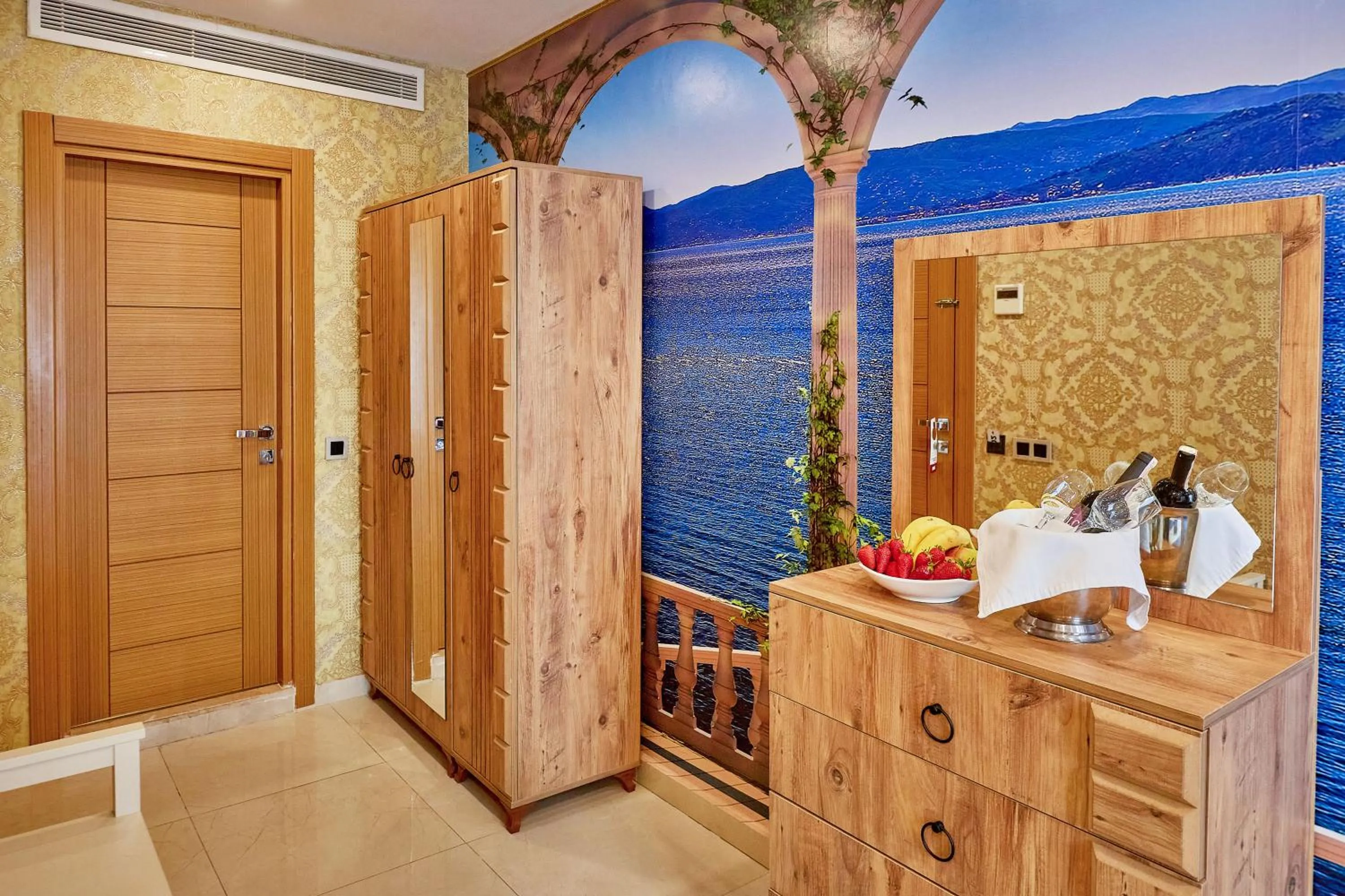 wardrobe in Ardey Hotel