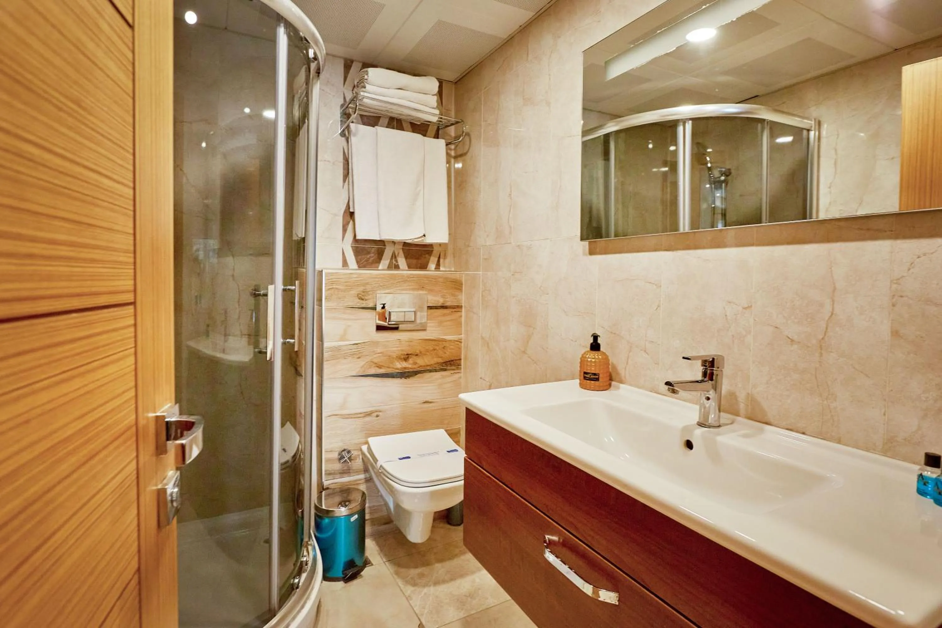 Bathroom in Ardey Hotel