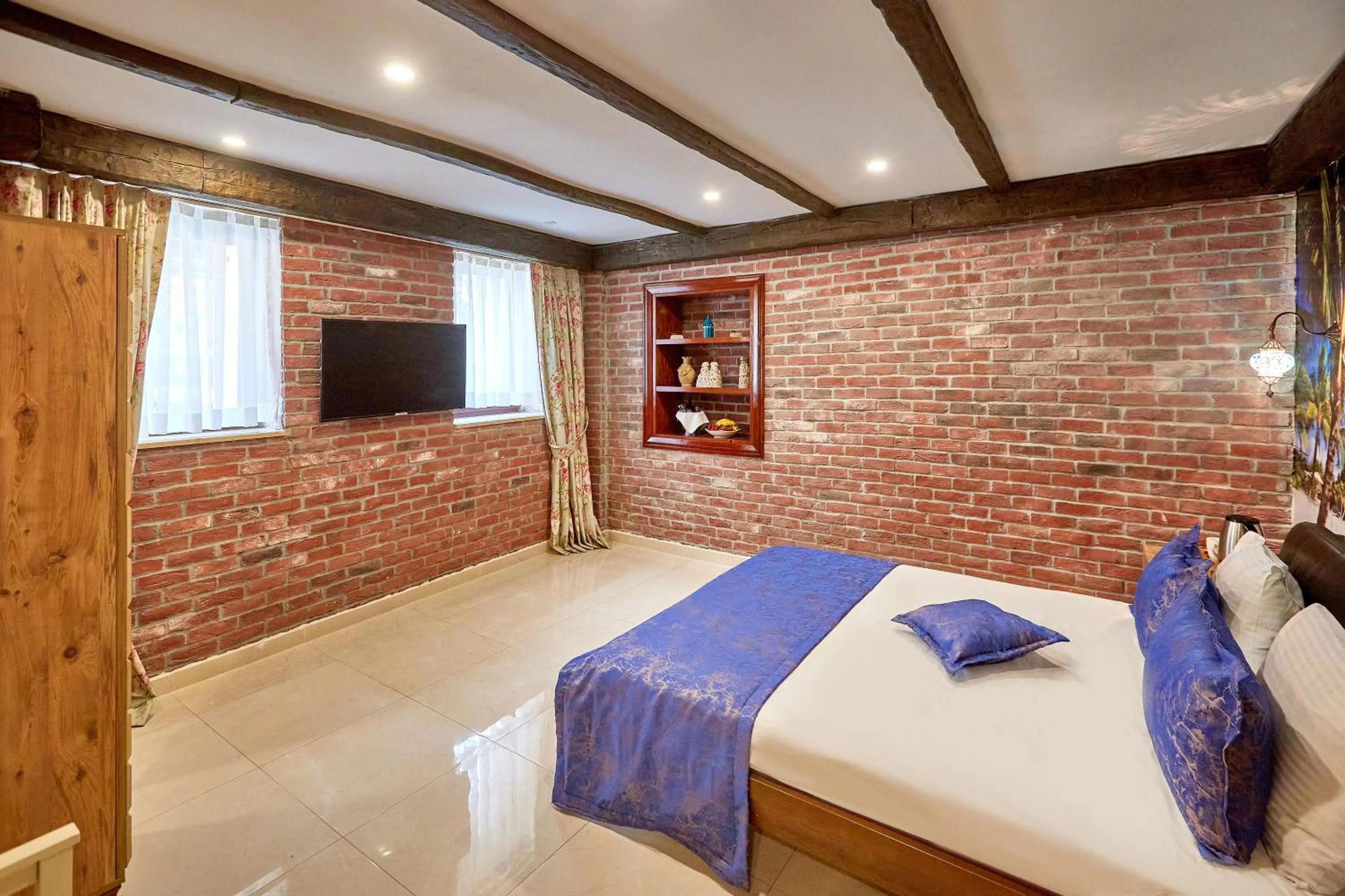 Photo of the whole room, Bed in Ardey Hotel