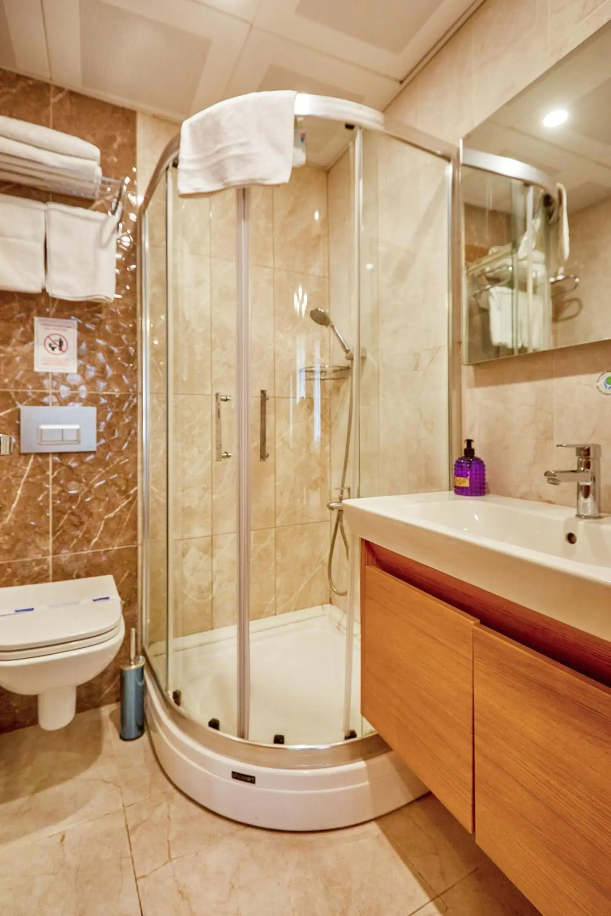 Standard Double Room in Ardey Hotel Standard Double Room in Ardey Hotel