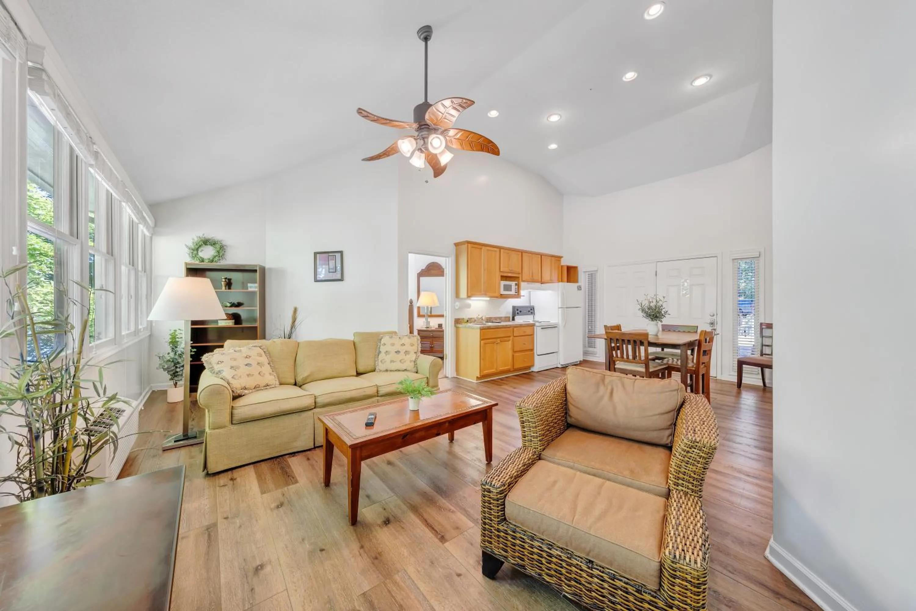 Floor plan in Halesford Harbour Resort - Smith Mountain Lake