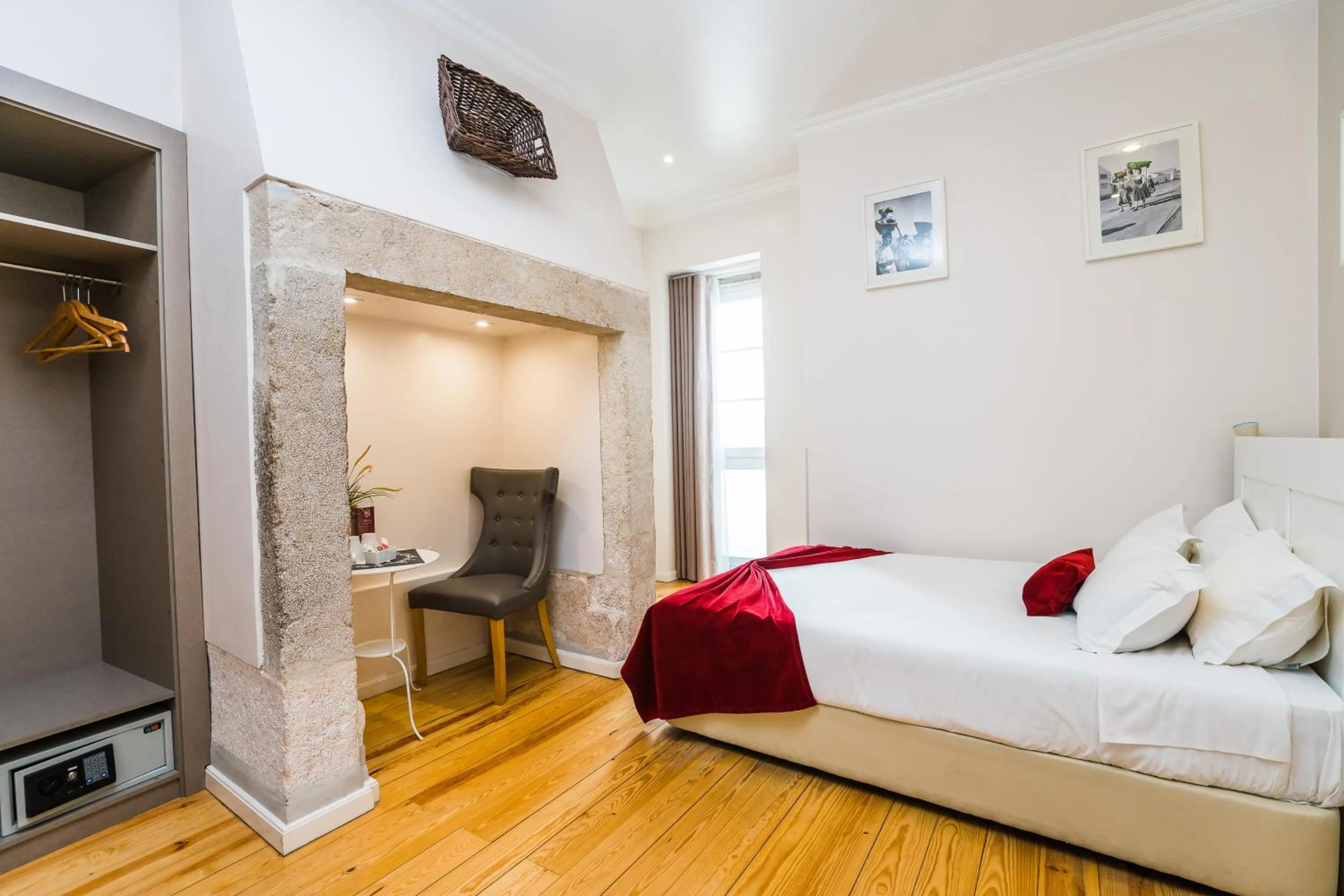 Bed in Lisbon Arsenal Suites