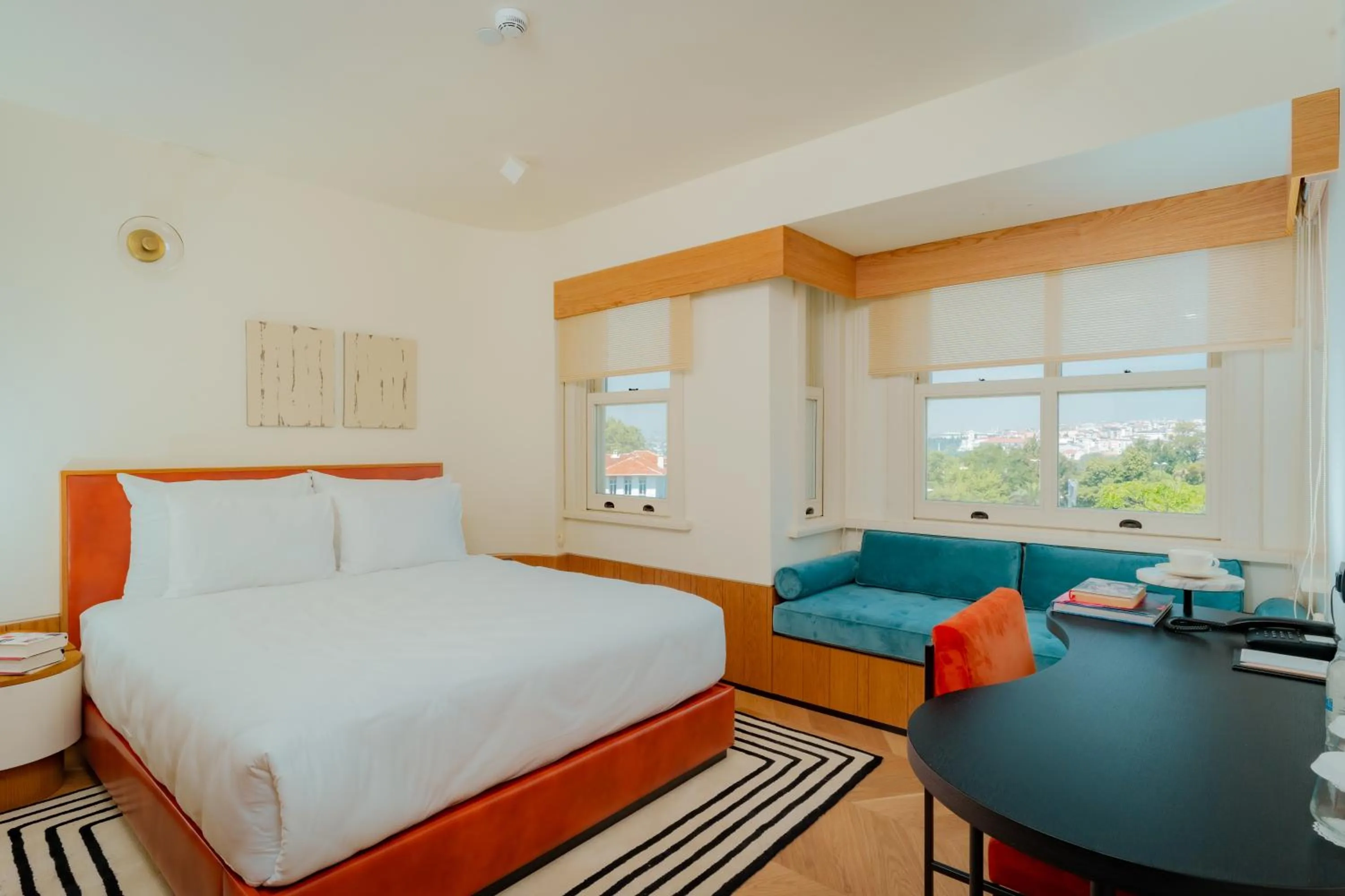 Massage, Bed in The Gift Hotel