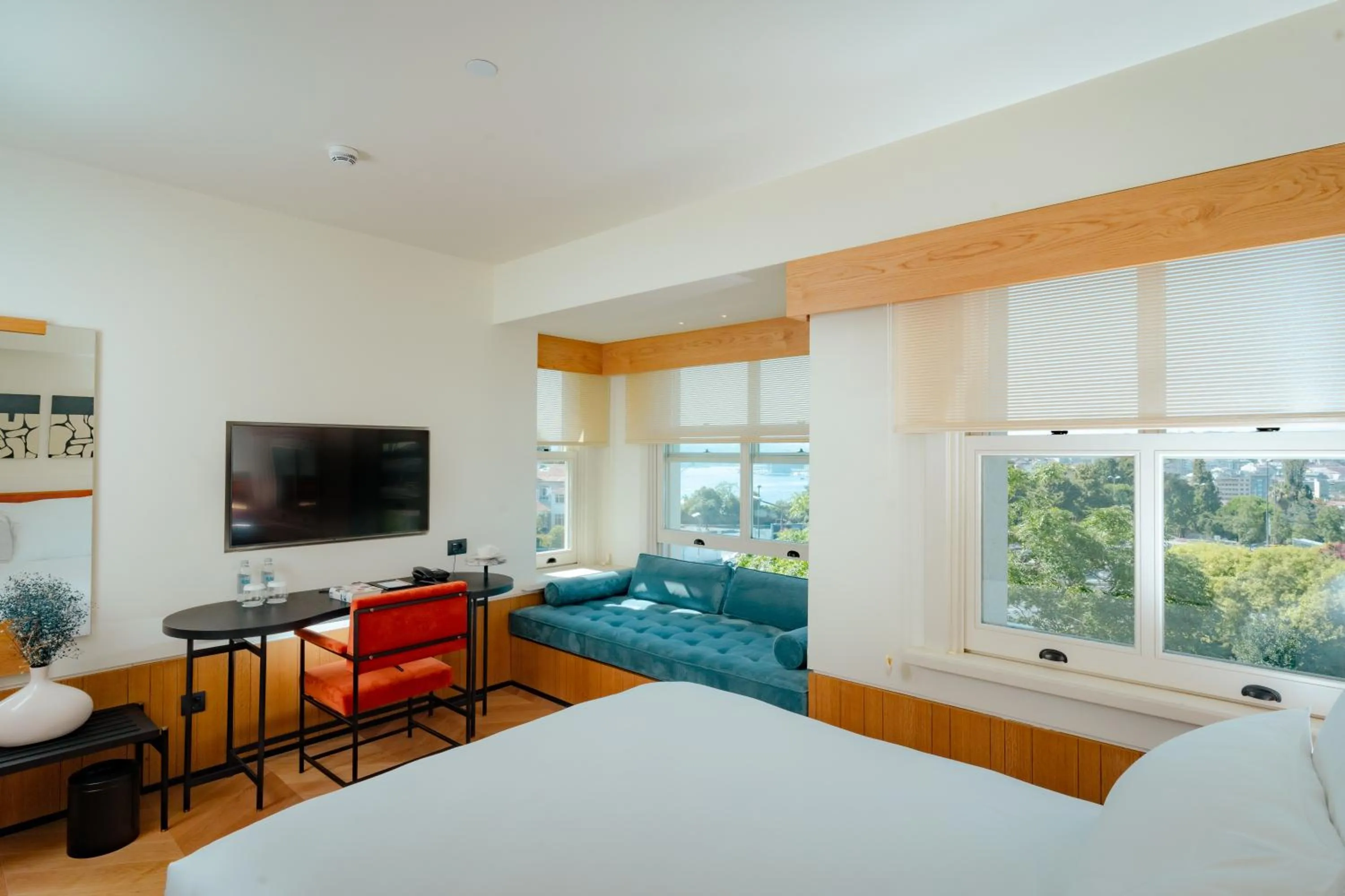 Massage, Bed in The Gift Hotel