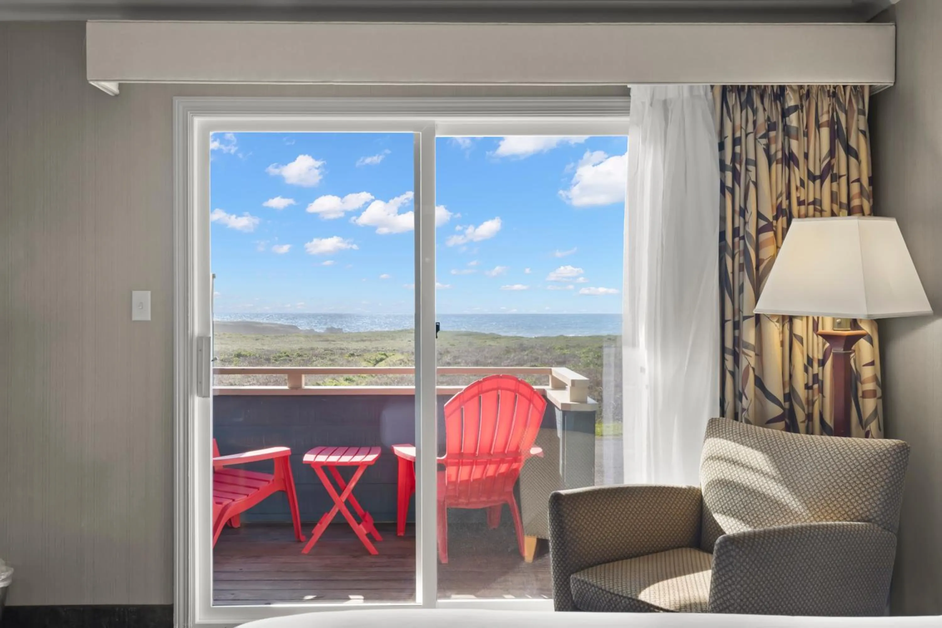 Natural landscape in Surf and Sand Lodge