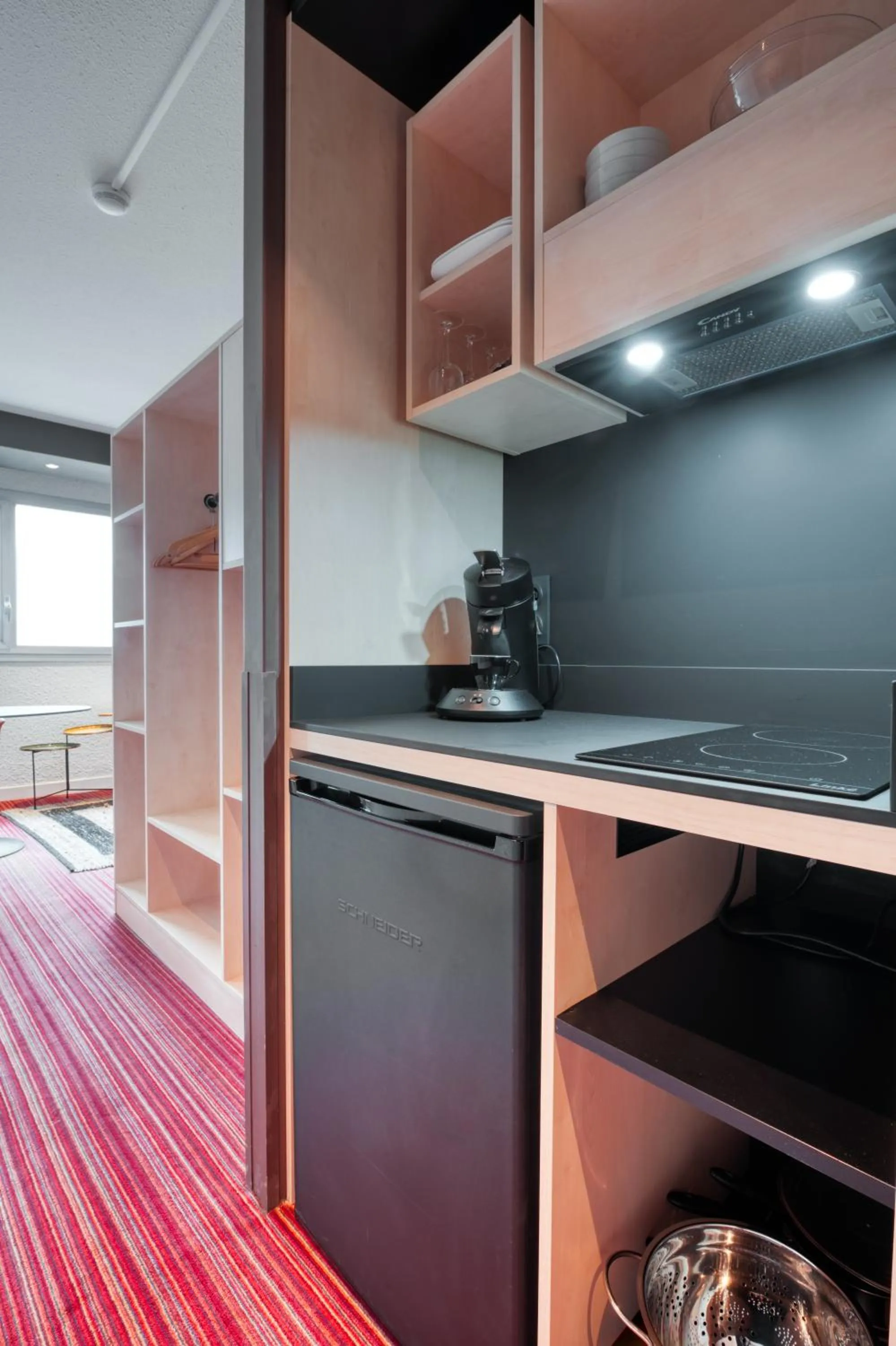 Kitchen or kitchenette in COWOOL GRENOBLE