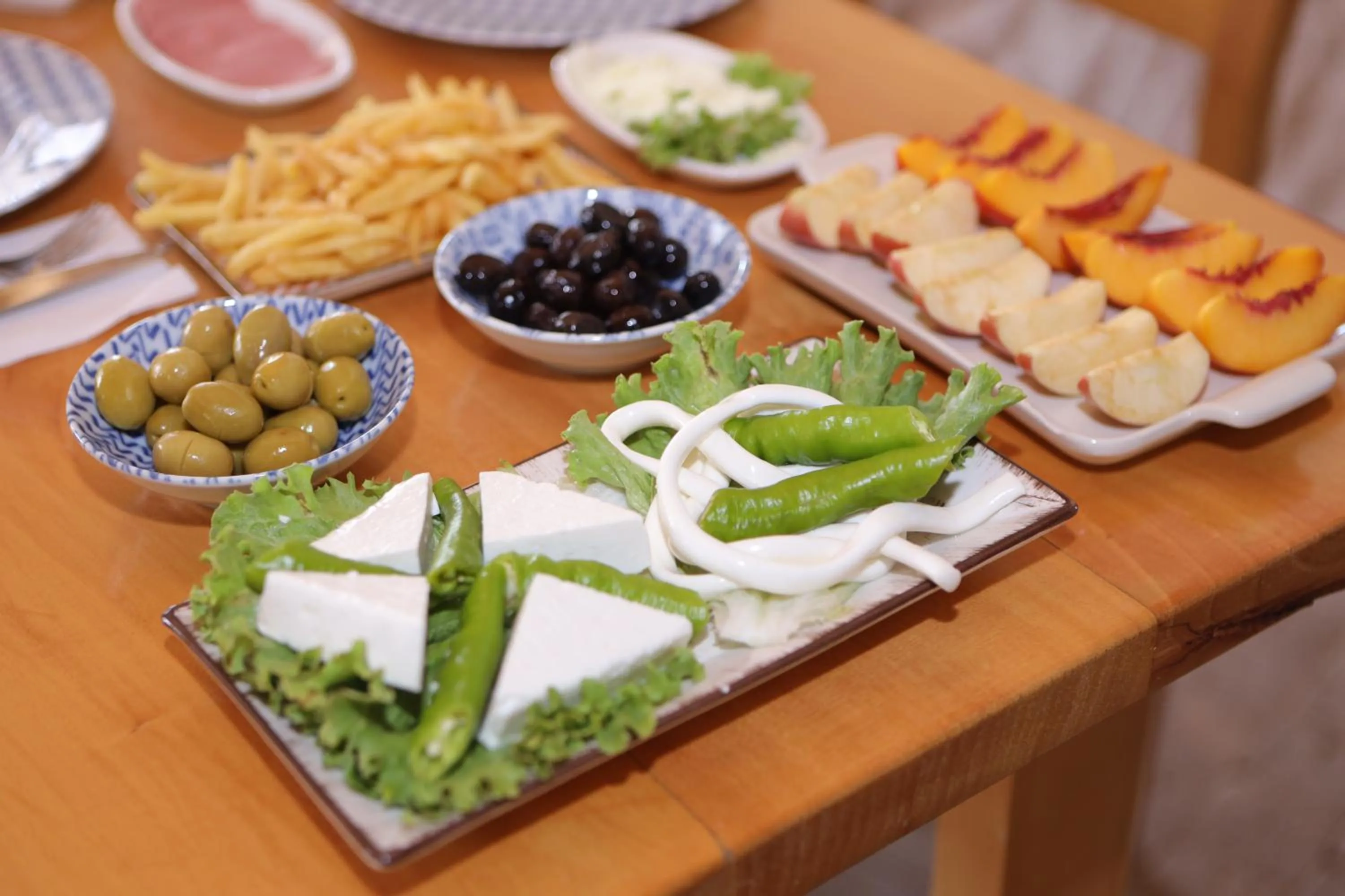 Breakfast in Pinhan Cave Suites