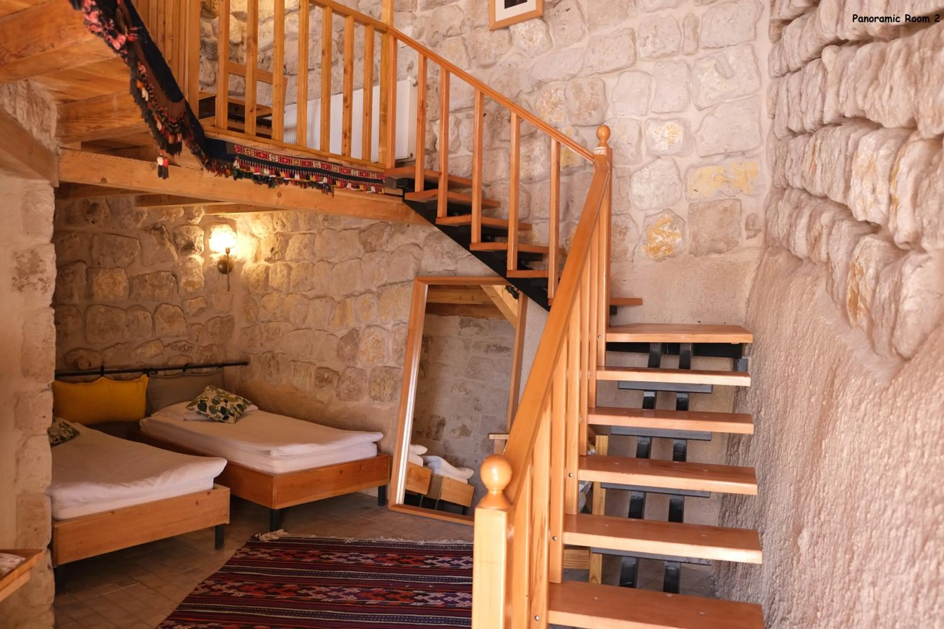 Pinhan Cave Suites