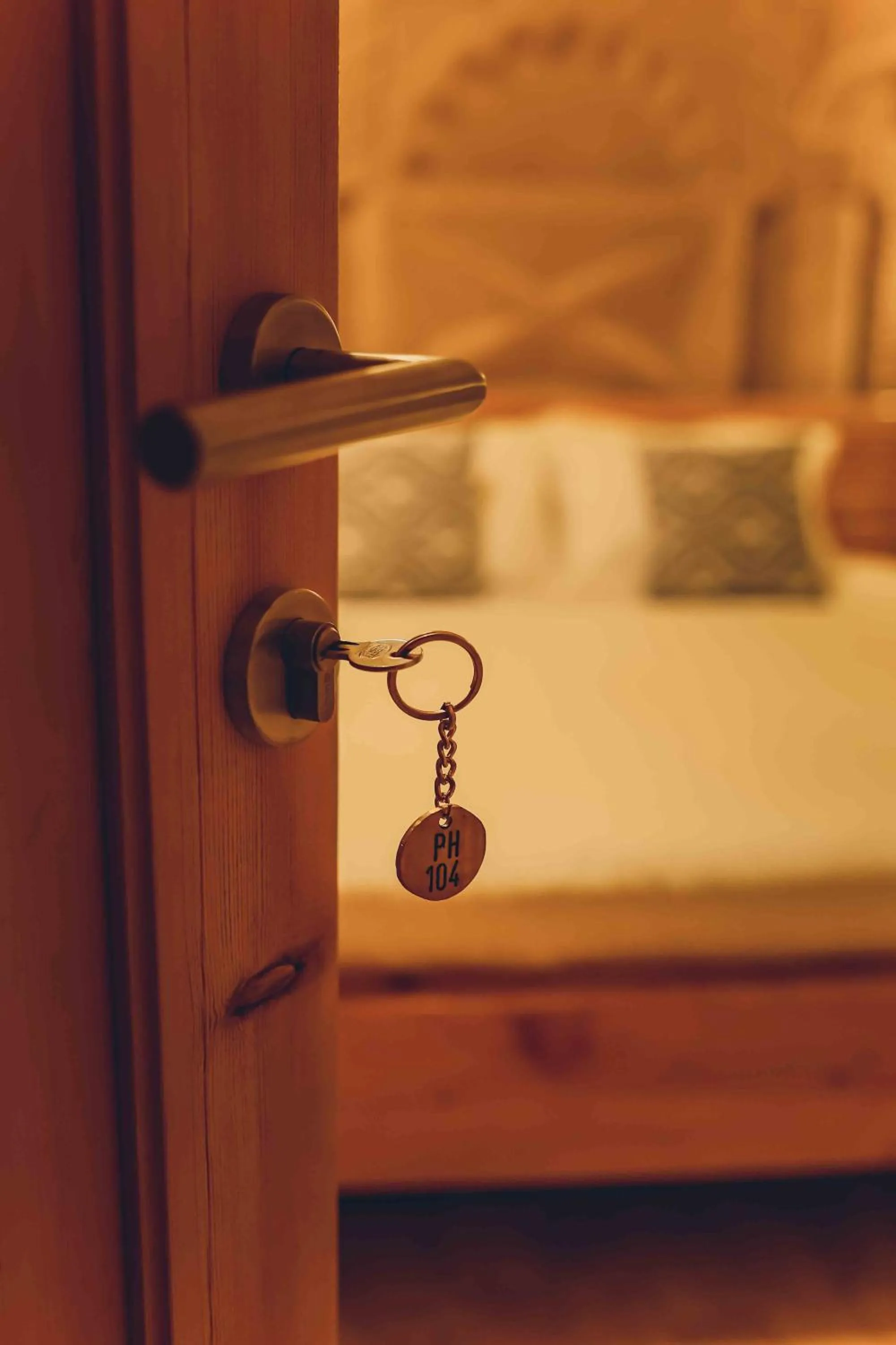 Bed in Pinhan Cave Suites