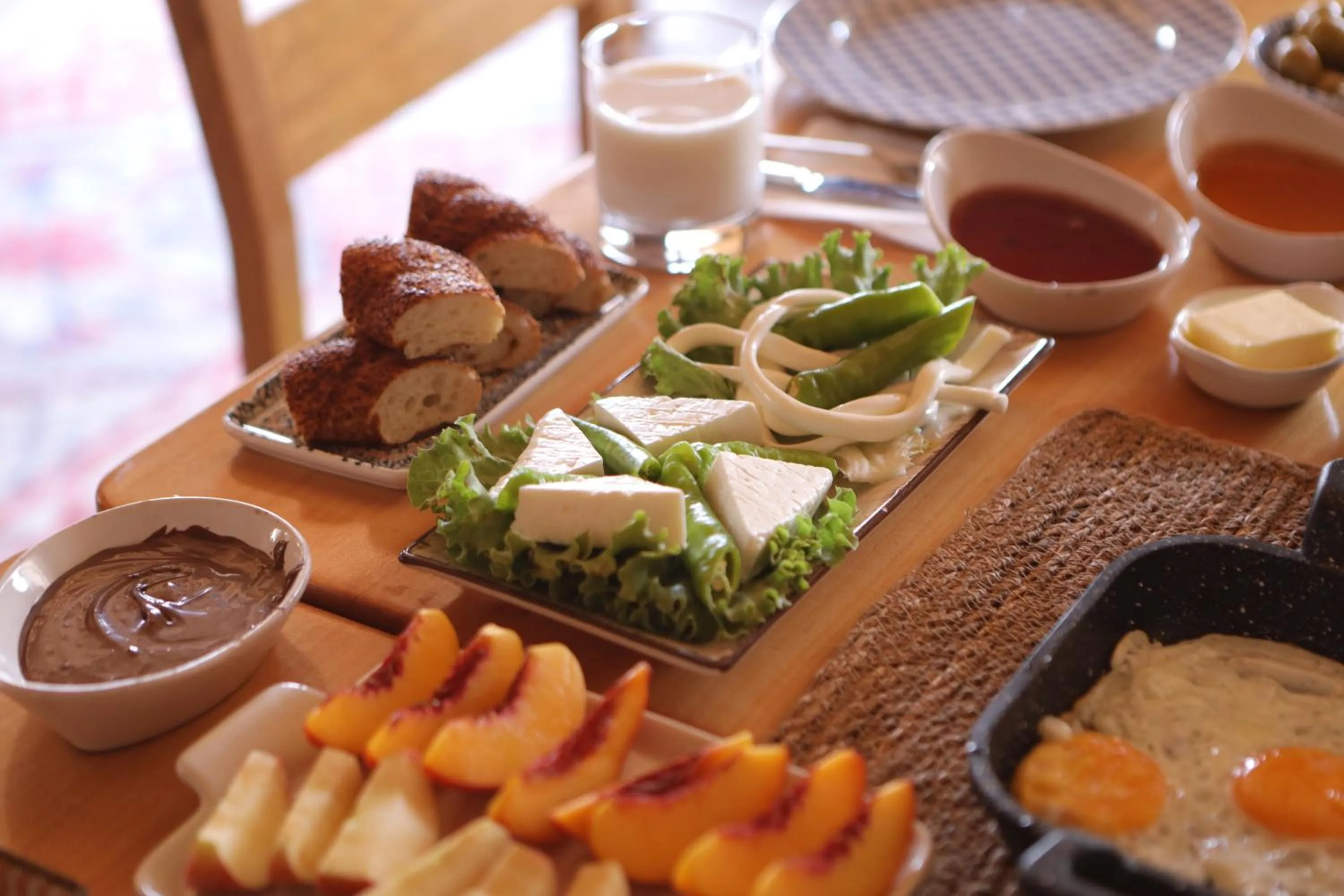Breakfast in Pinhan Cave Suites