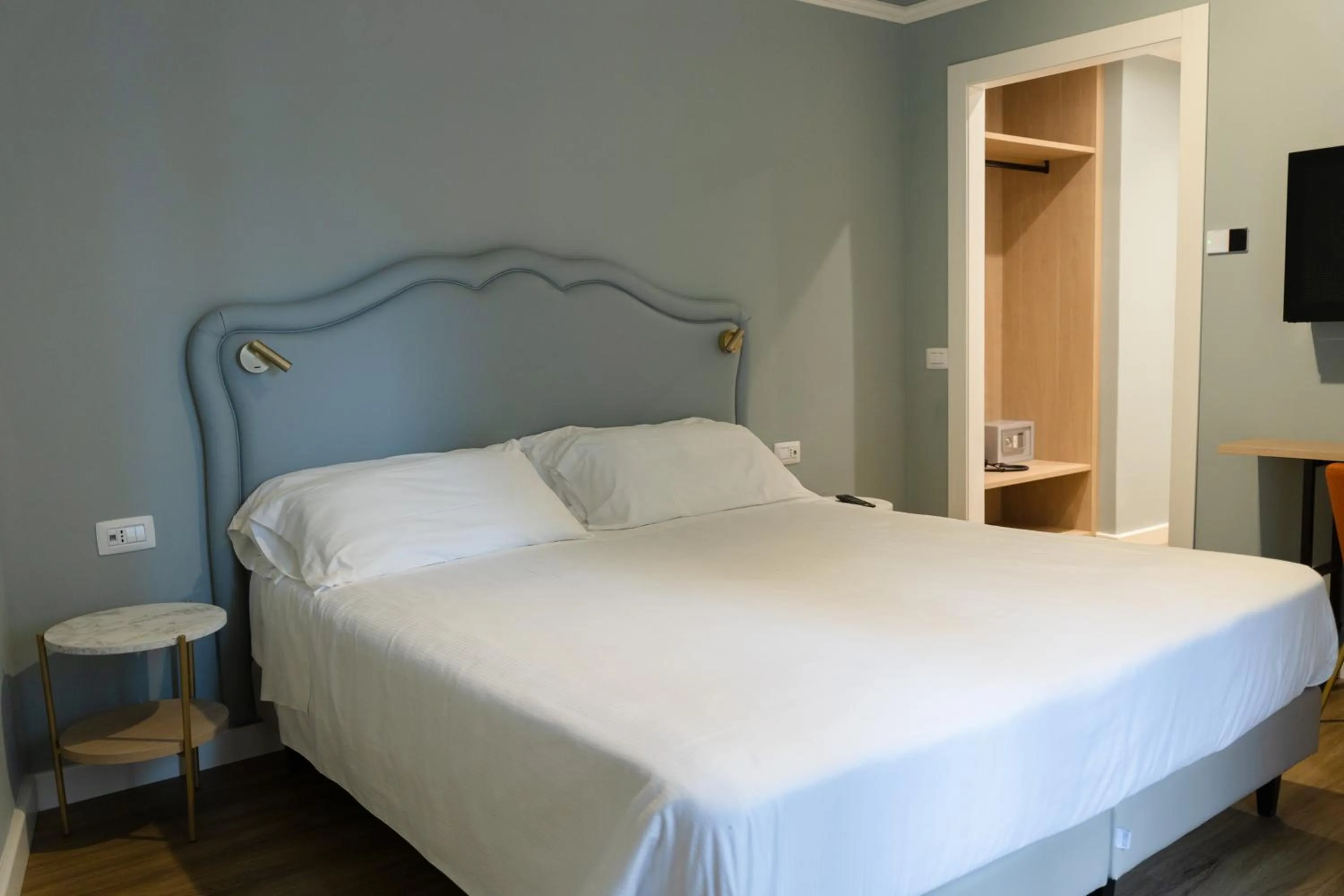 Bed in Hotel Shelley e delle Palme, BW Signature Collection