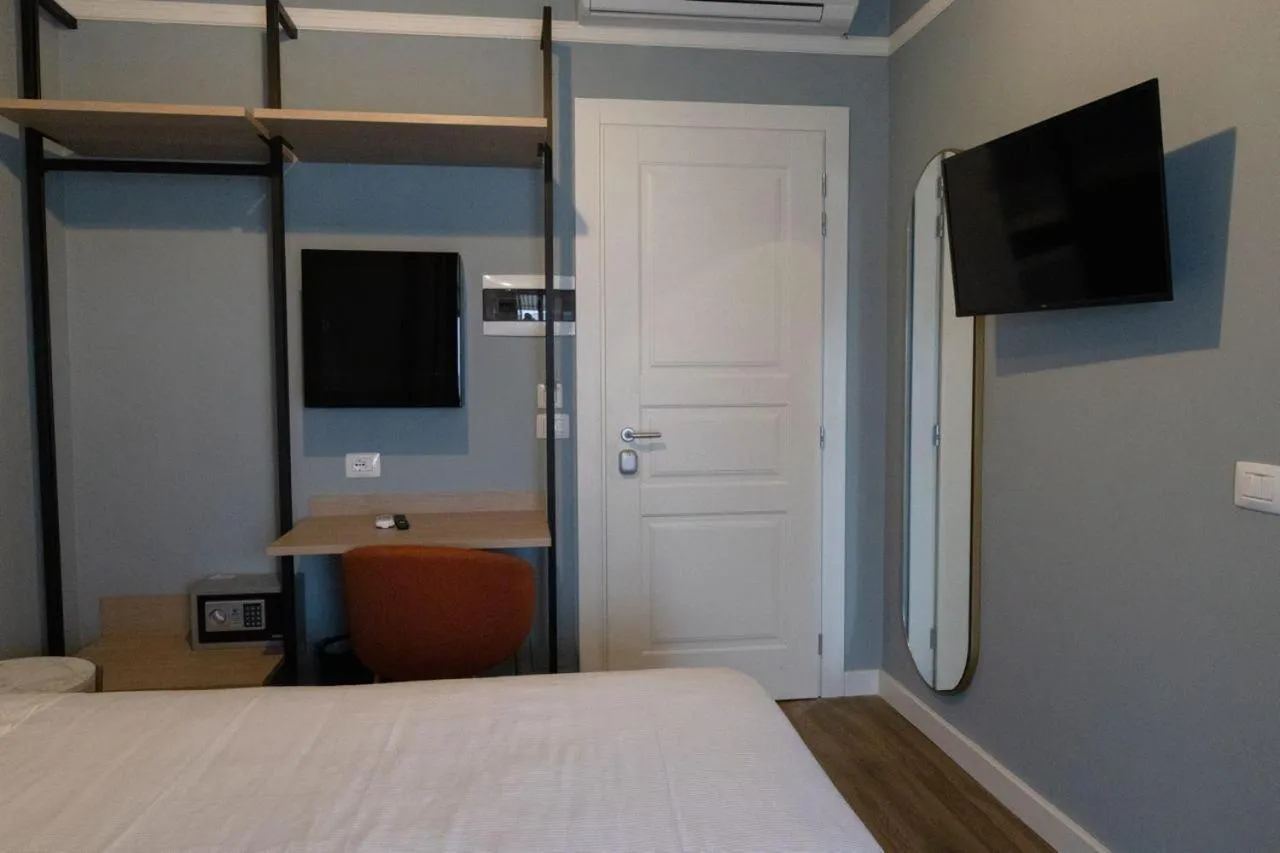 Bedroom, Bed in Hotel Shelley e delle Palme, BW Signature Collection