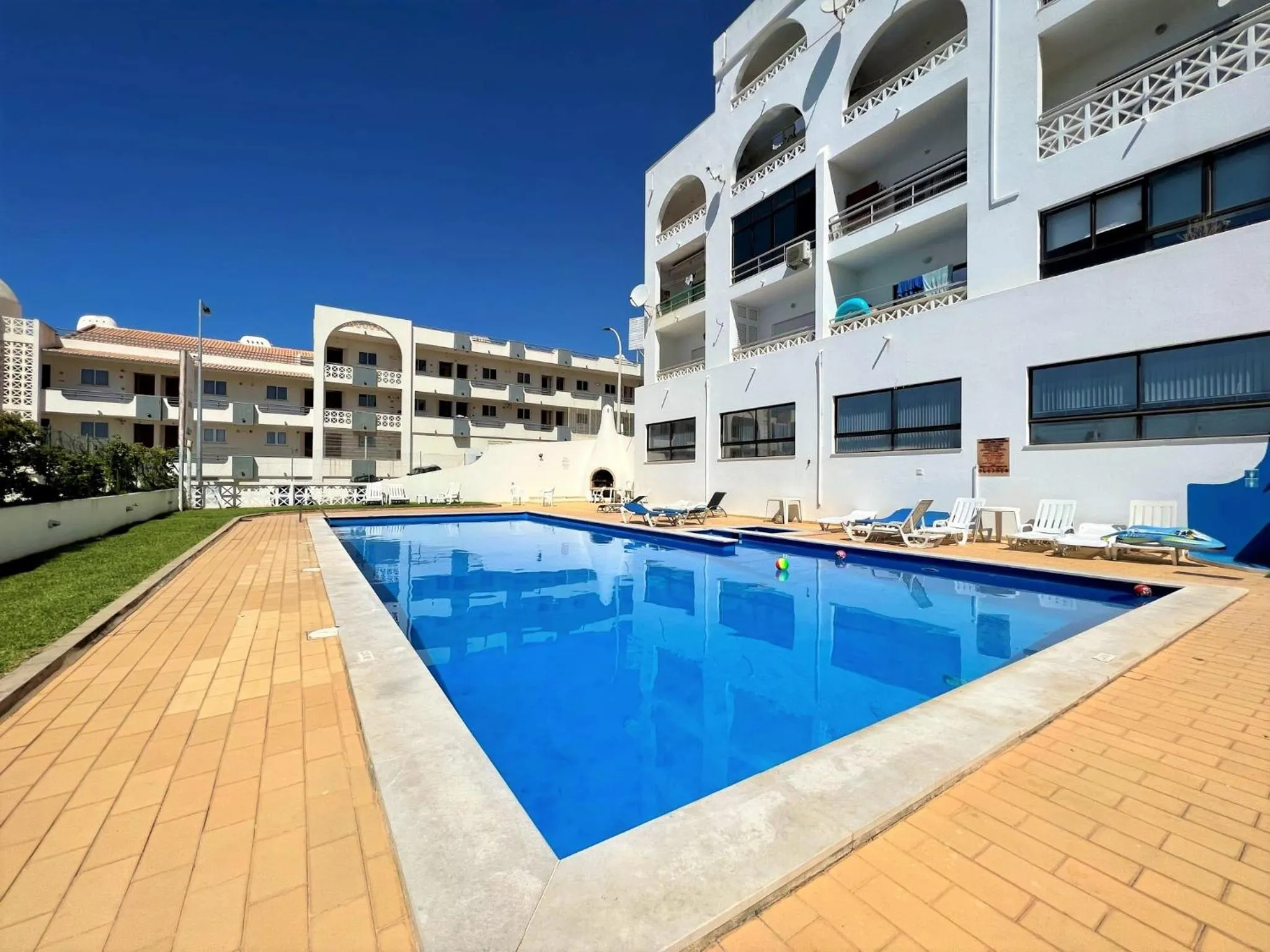 Swimming pool in Albufeira Classic 1 With Pool by Homing