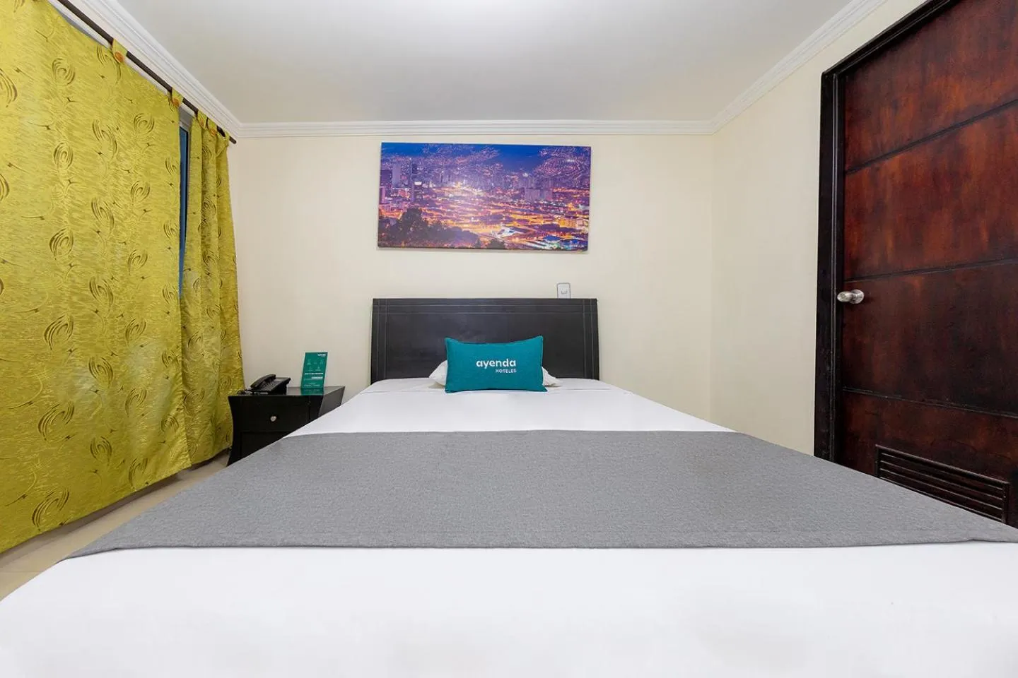 Bed in Hotel Verony San Joaquin