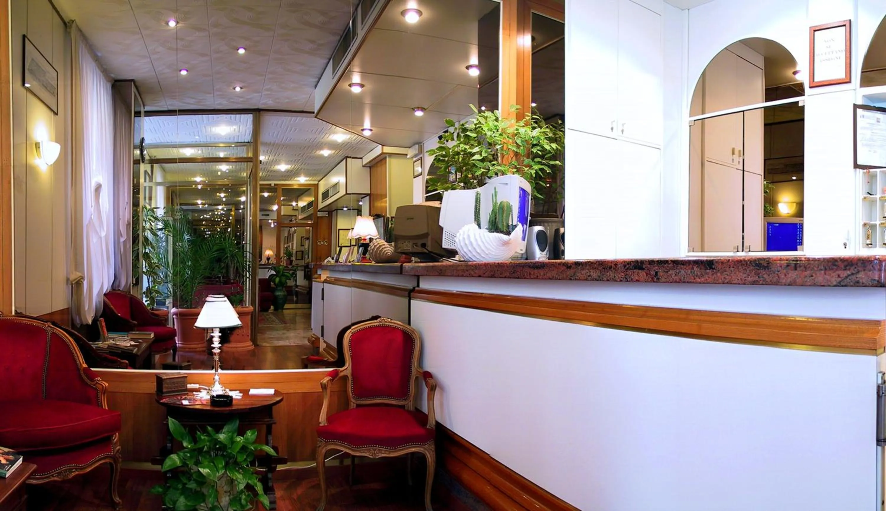 Lobby or reception in Hotel Mayorca