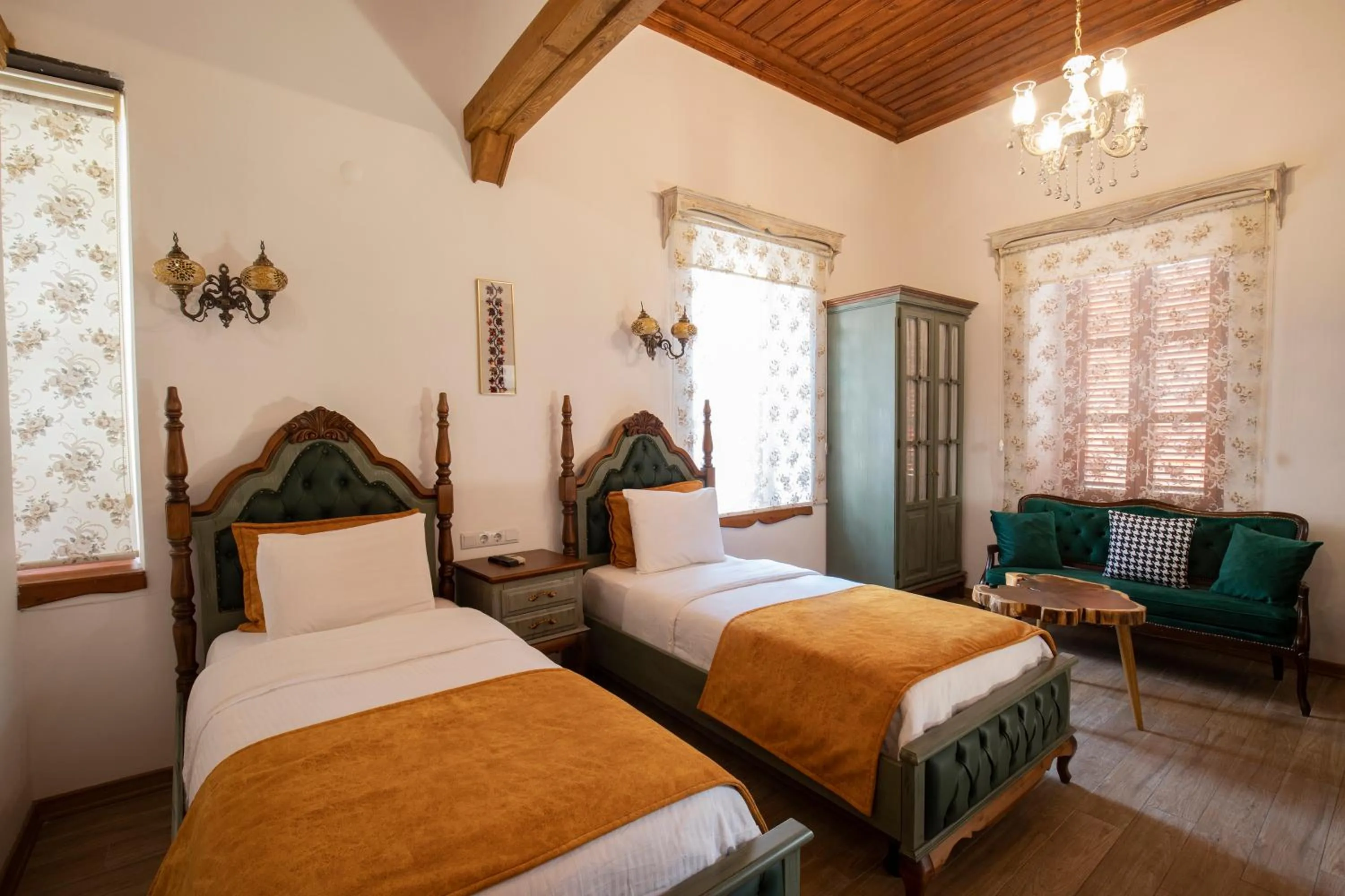 Bed in White Garden Hotel-Adult Only