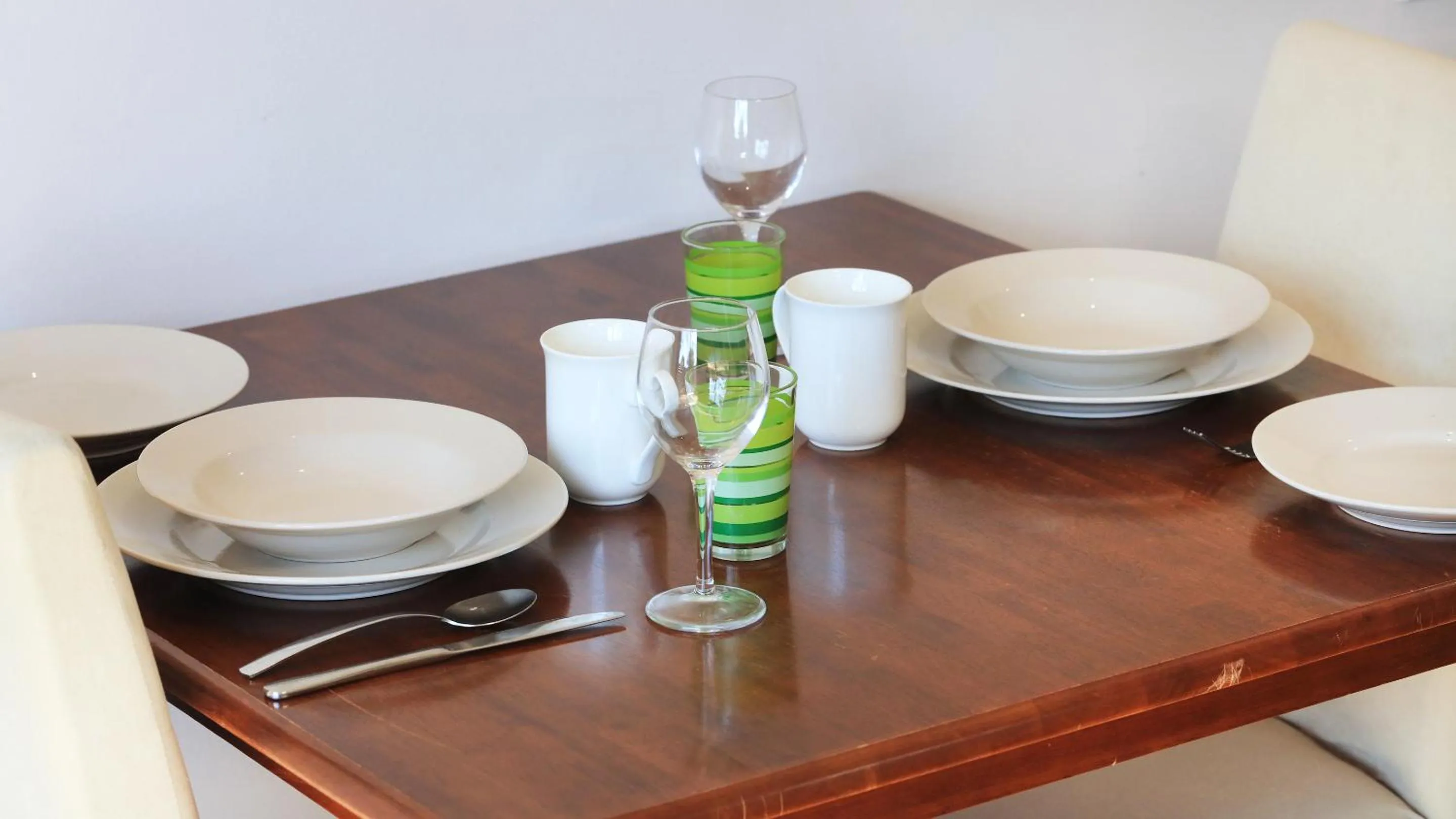 Decorative detail in Emerald Gardens Motel & Apartments