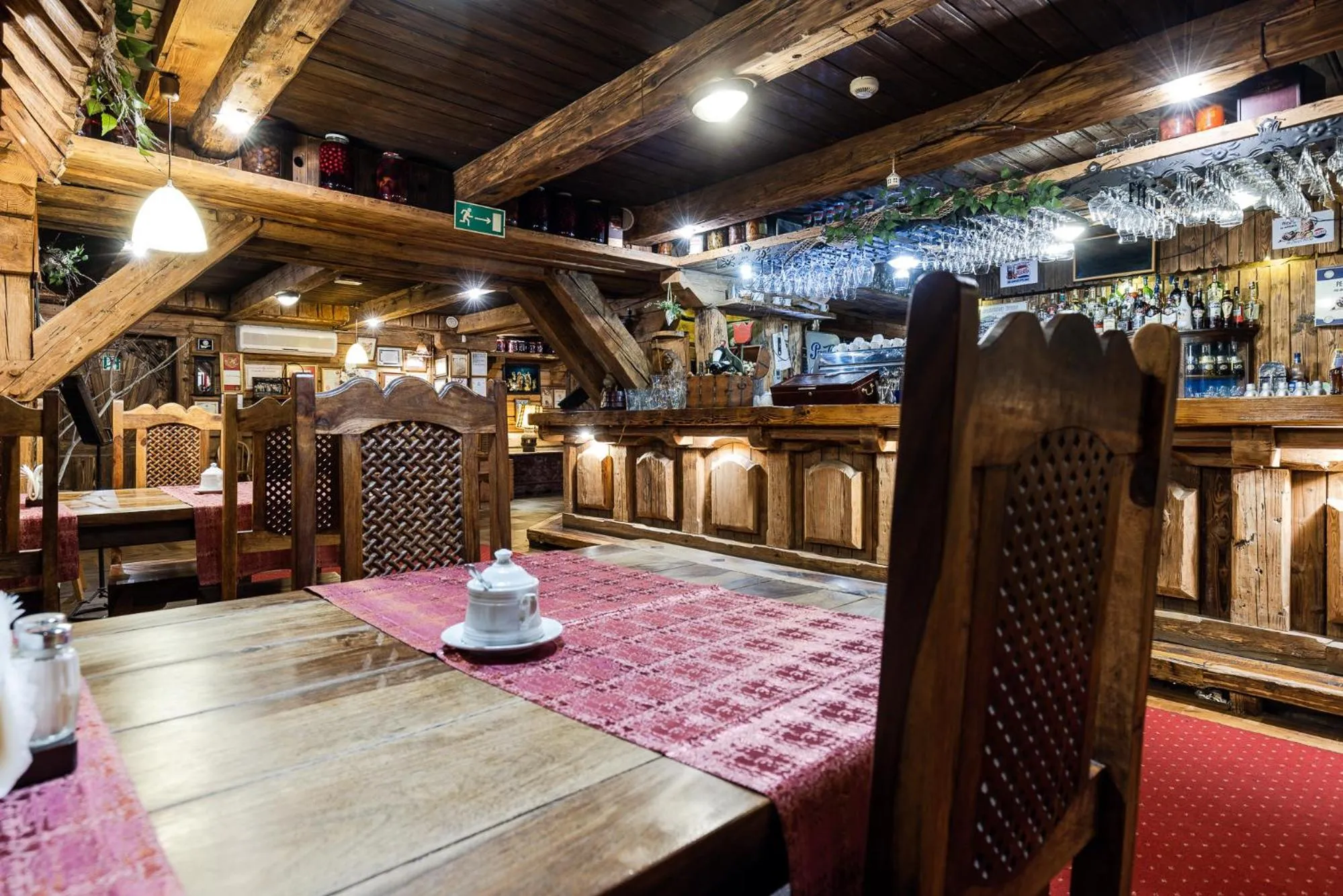 Restaurant/places to eat in Hotel Marysin Dwór