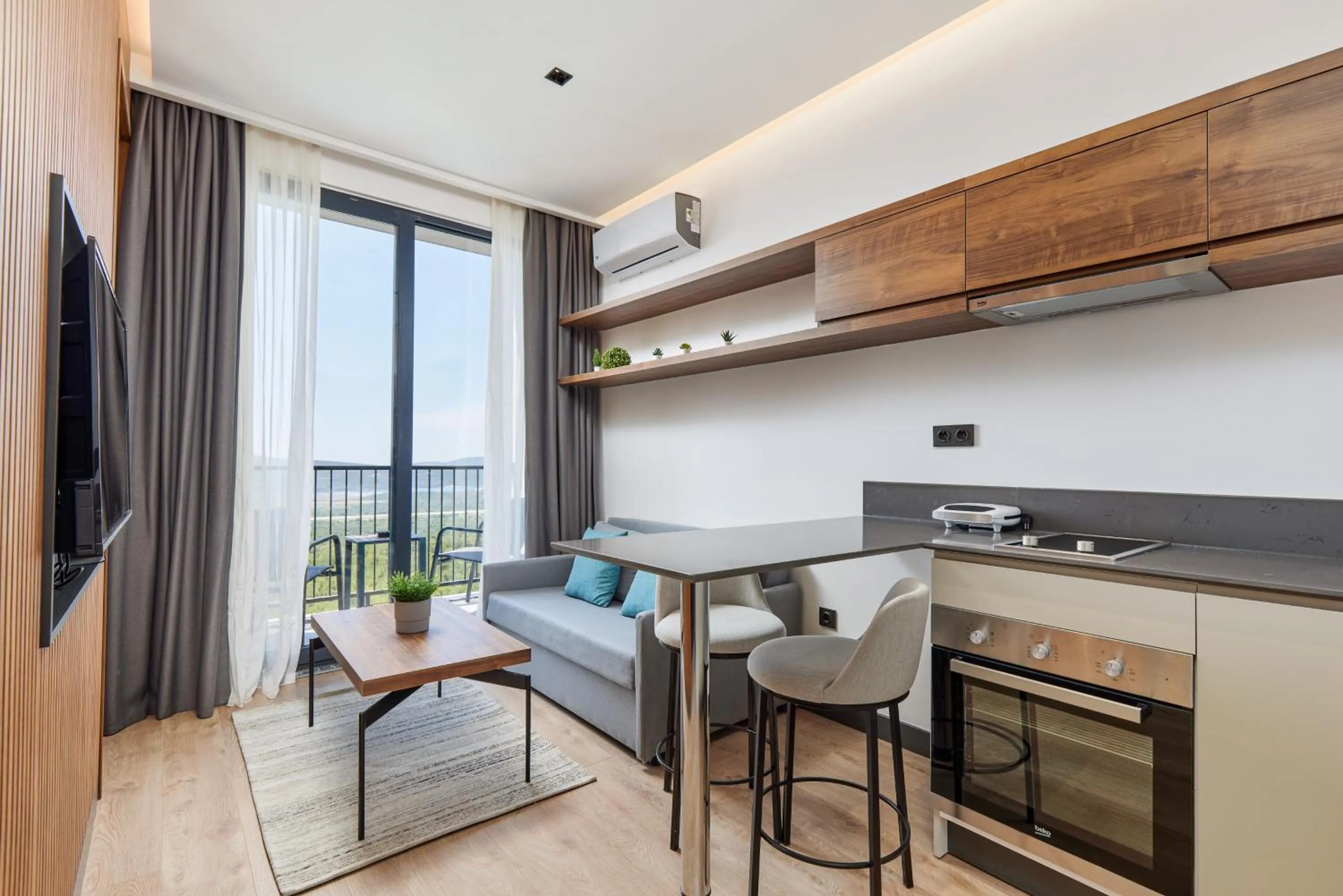 Living room in Bayview Hills Luxury Residences