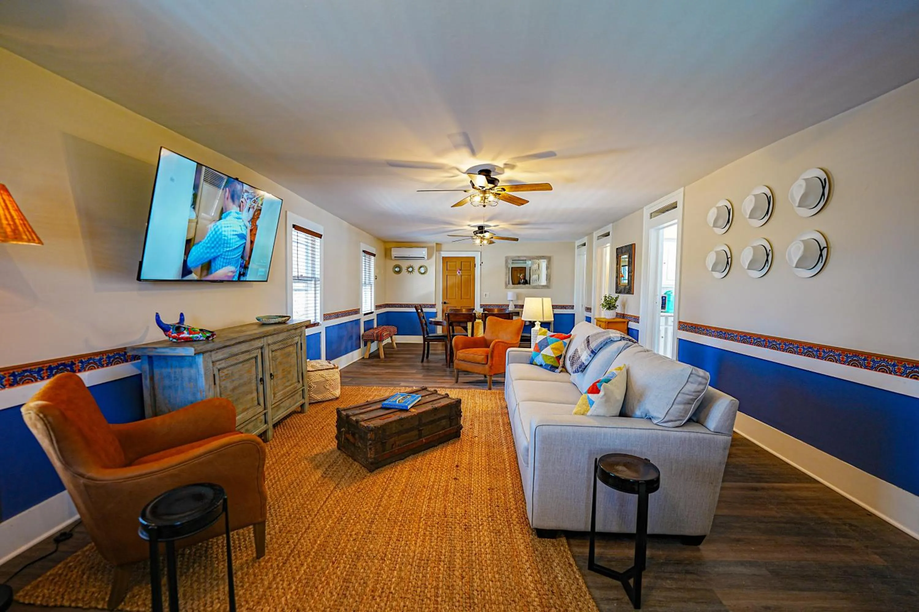 TV and multimedia in La Posada