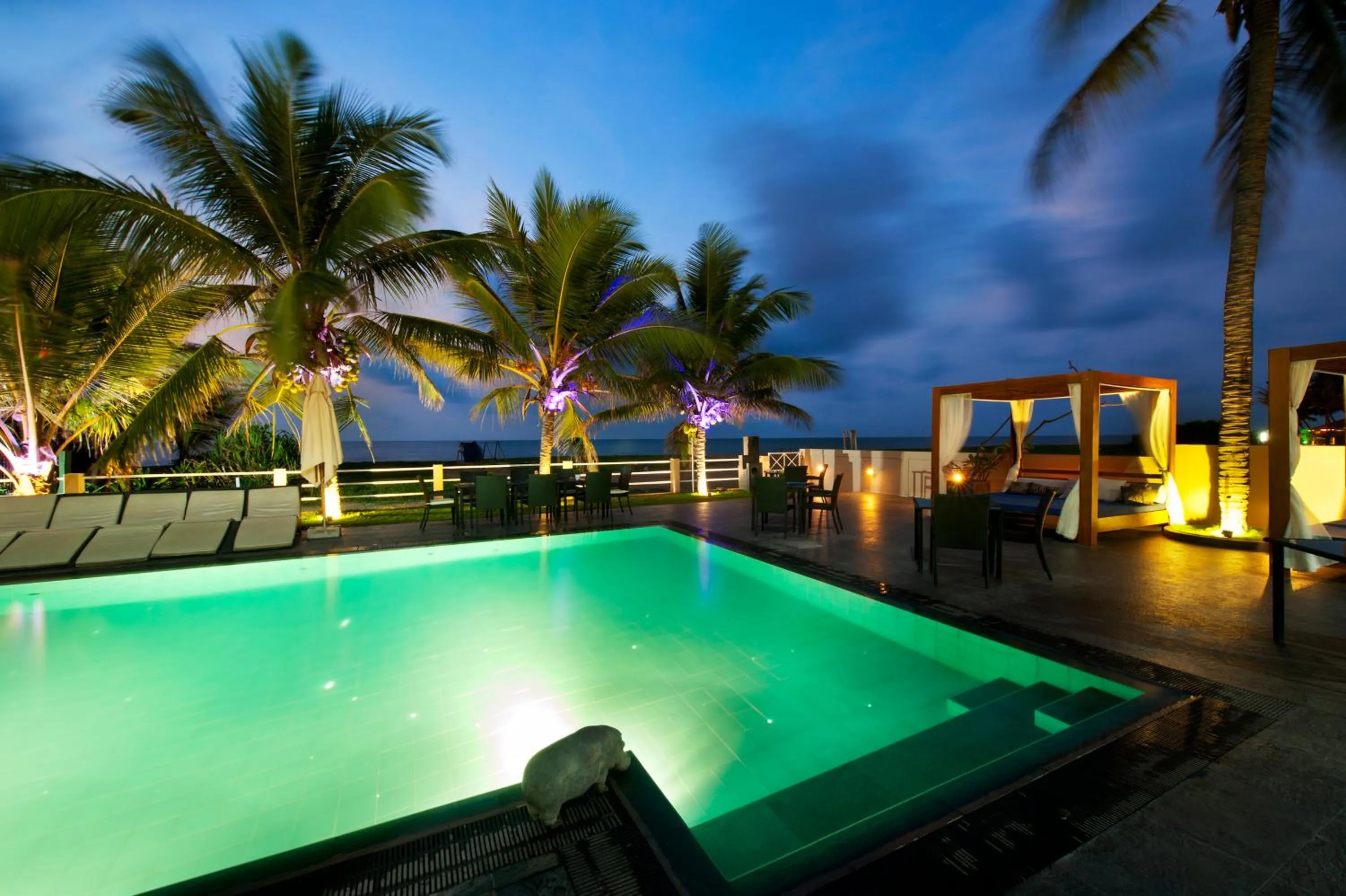 Swimming pool in The Beach Apartments