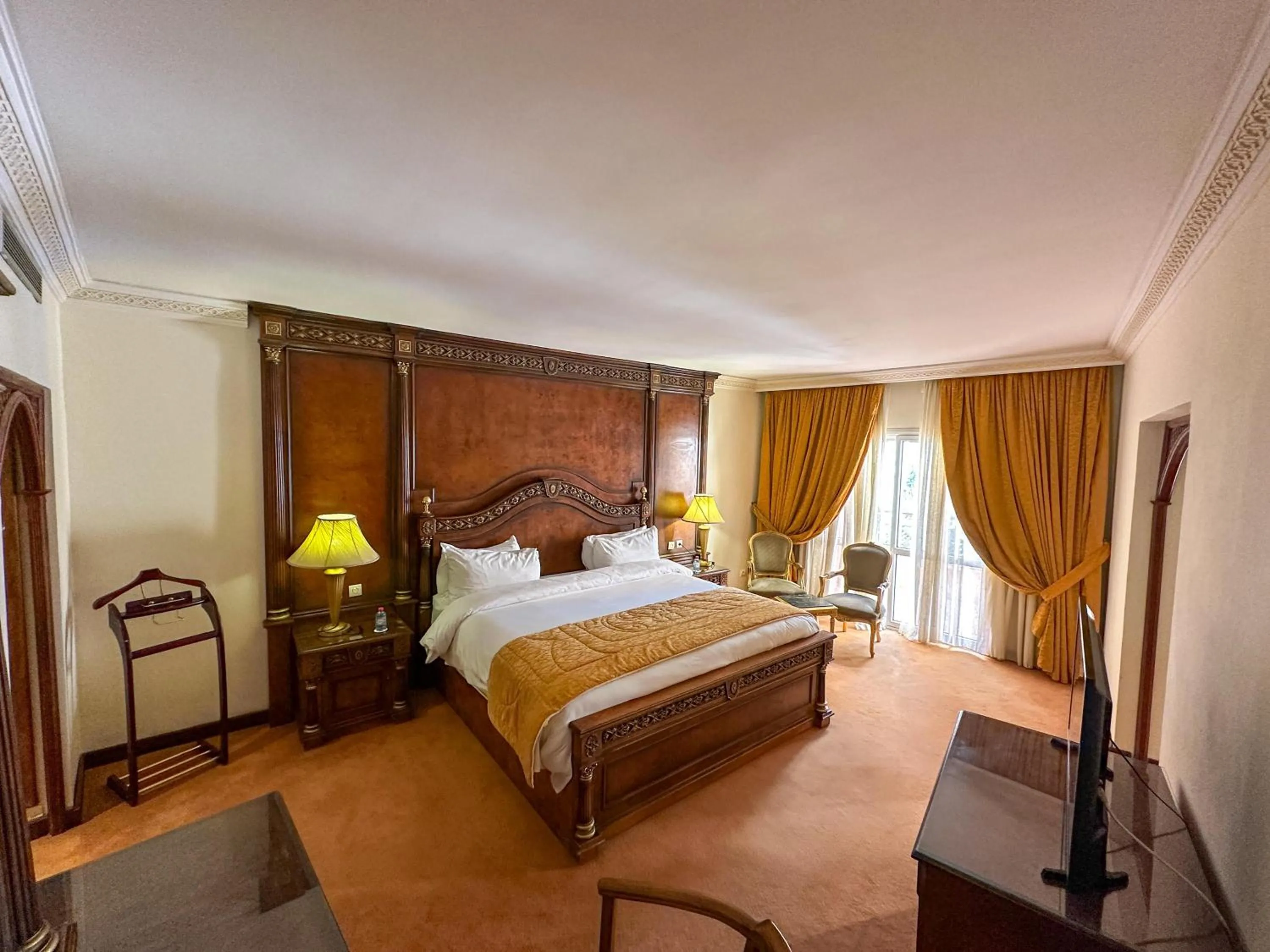 Bed in Grand Mogador Agdal & Spa